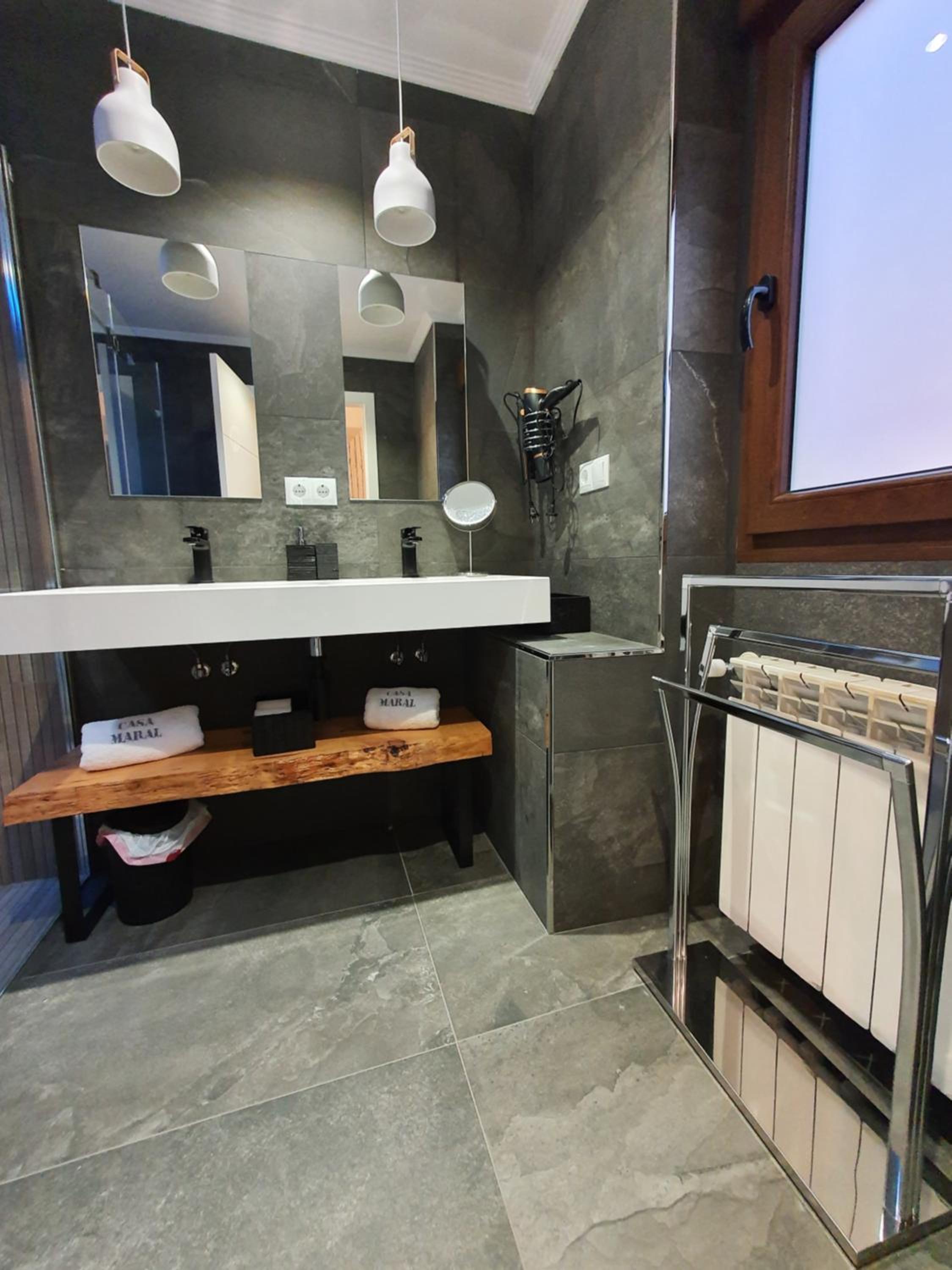 Four-Bedroom House - Photo 59