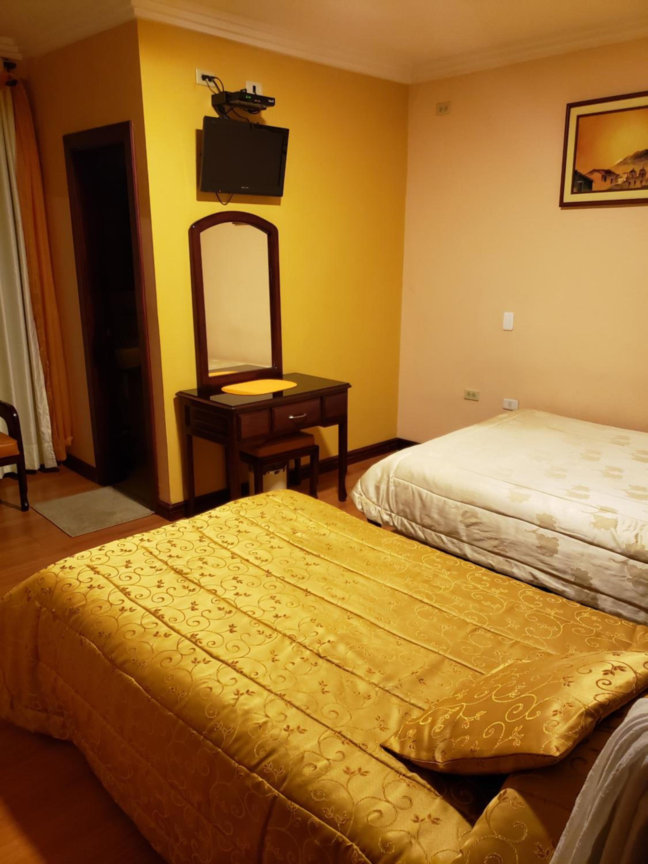 Triple Room