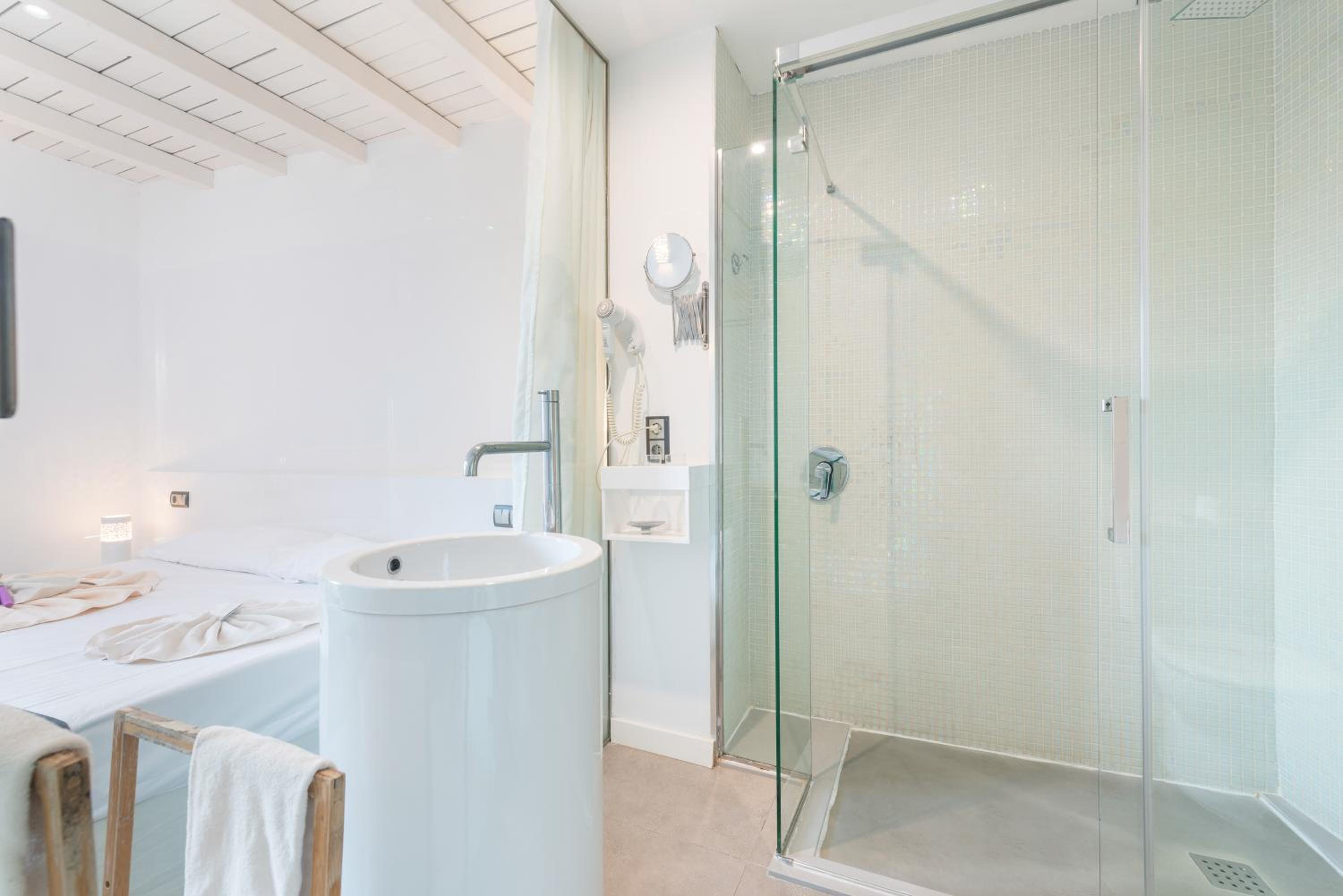Superior Double Room - Photo 7