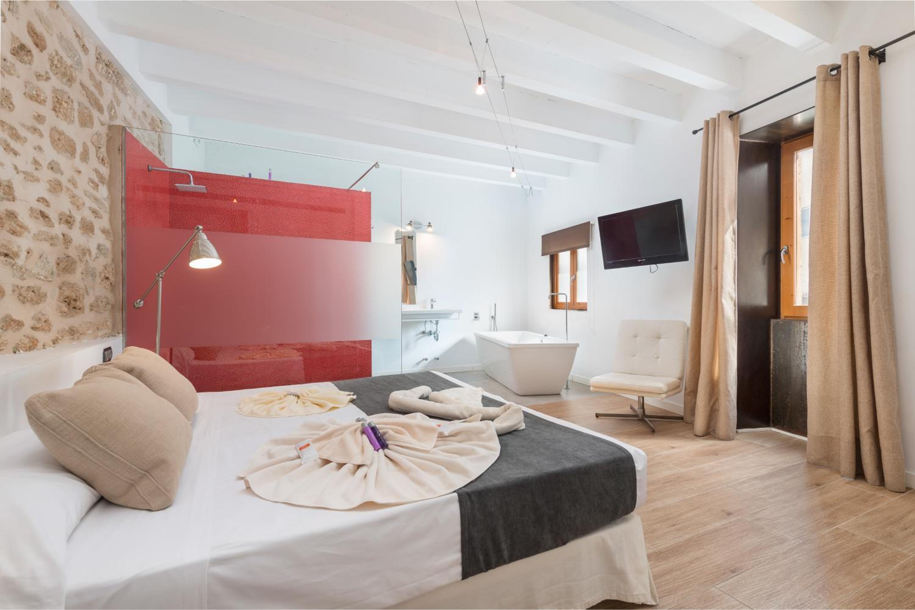 Executive Double Room - Photo 1