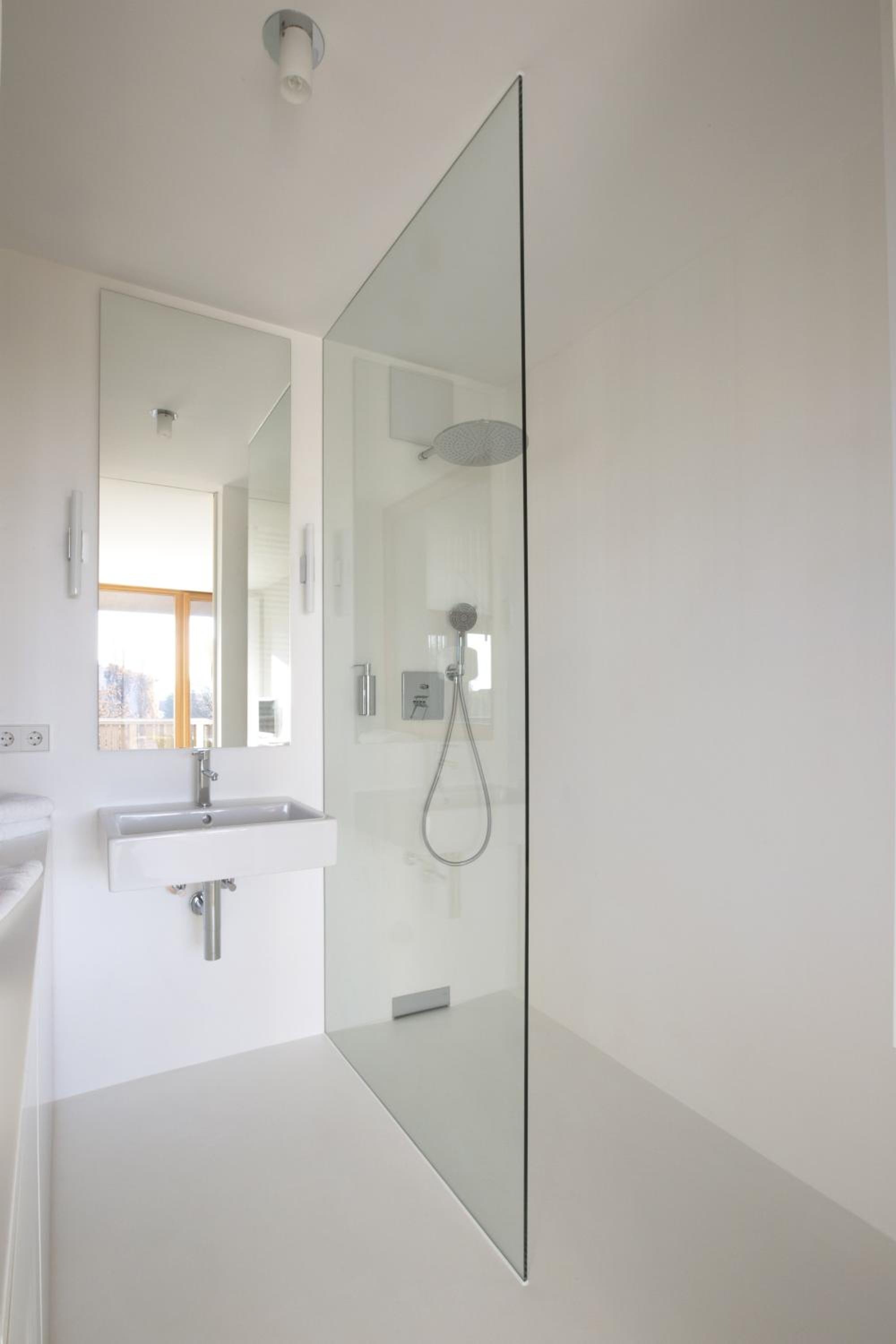 Standard Apartment (1-2 Adults) photo 2