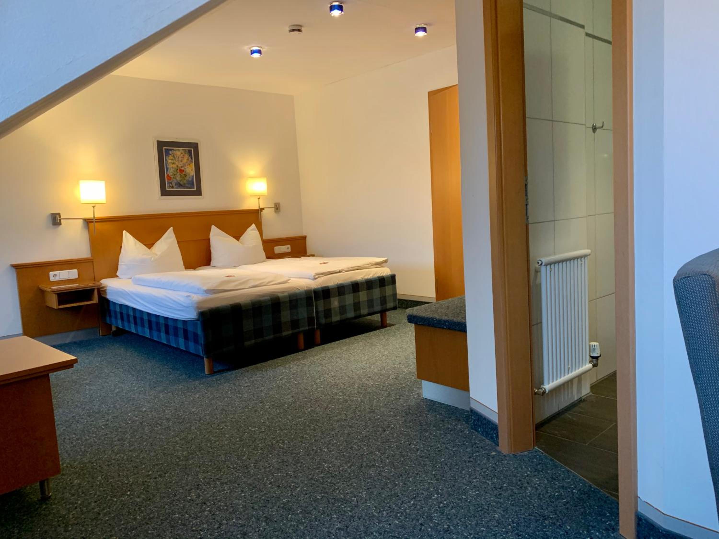 Standard Double Room - Photo 1