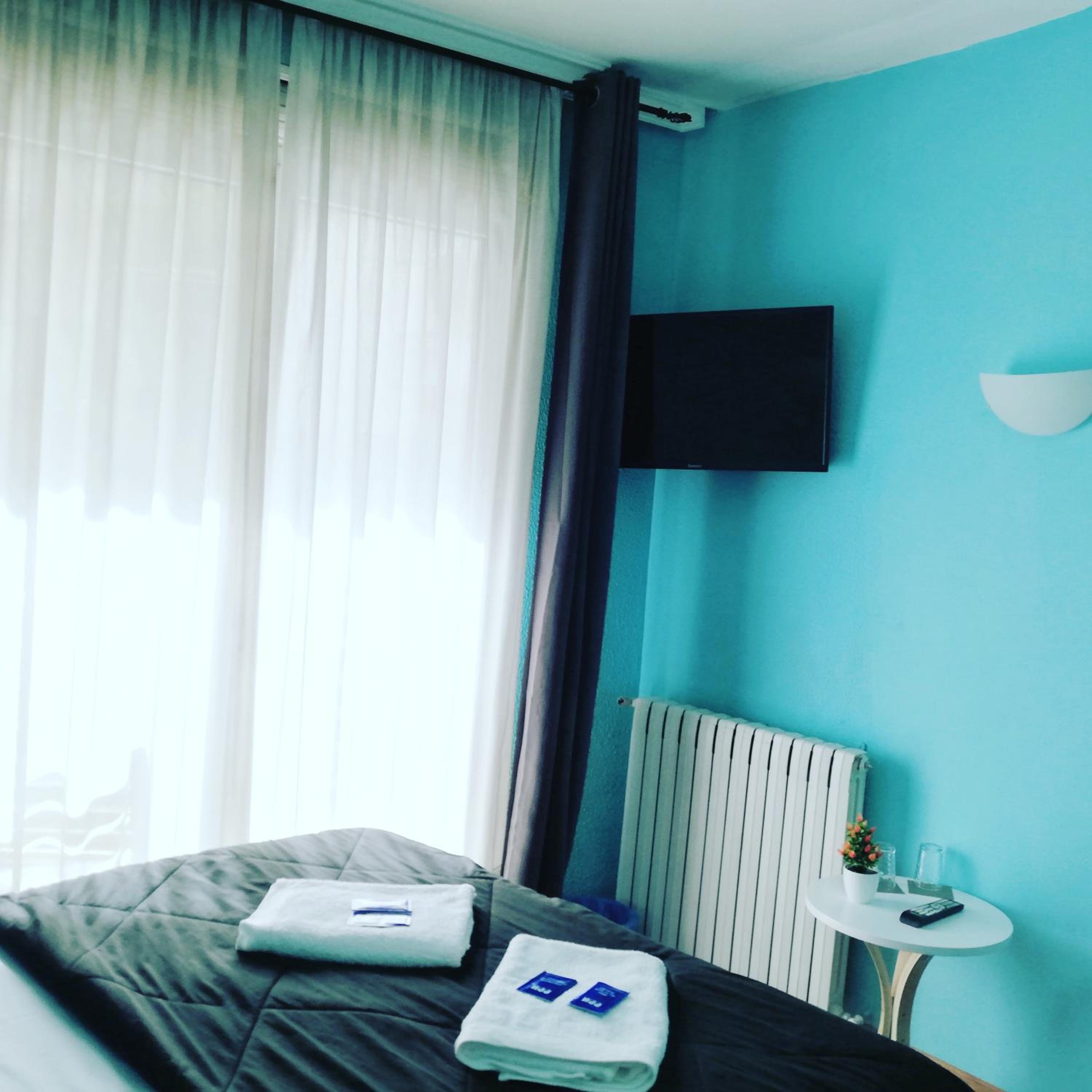 Habitación Doble Estándar con Baño Compartido