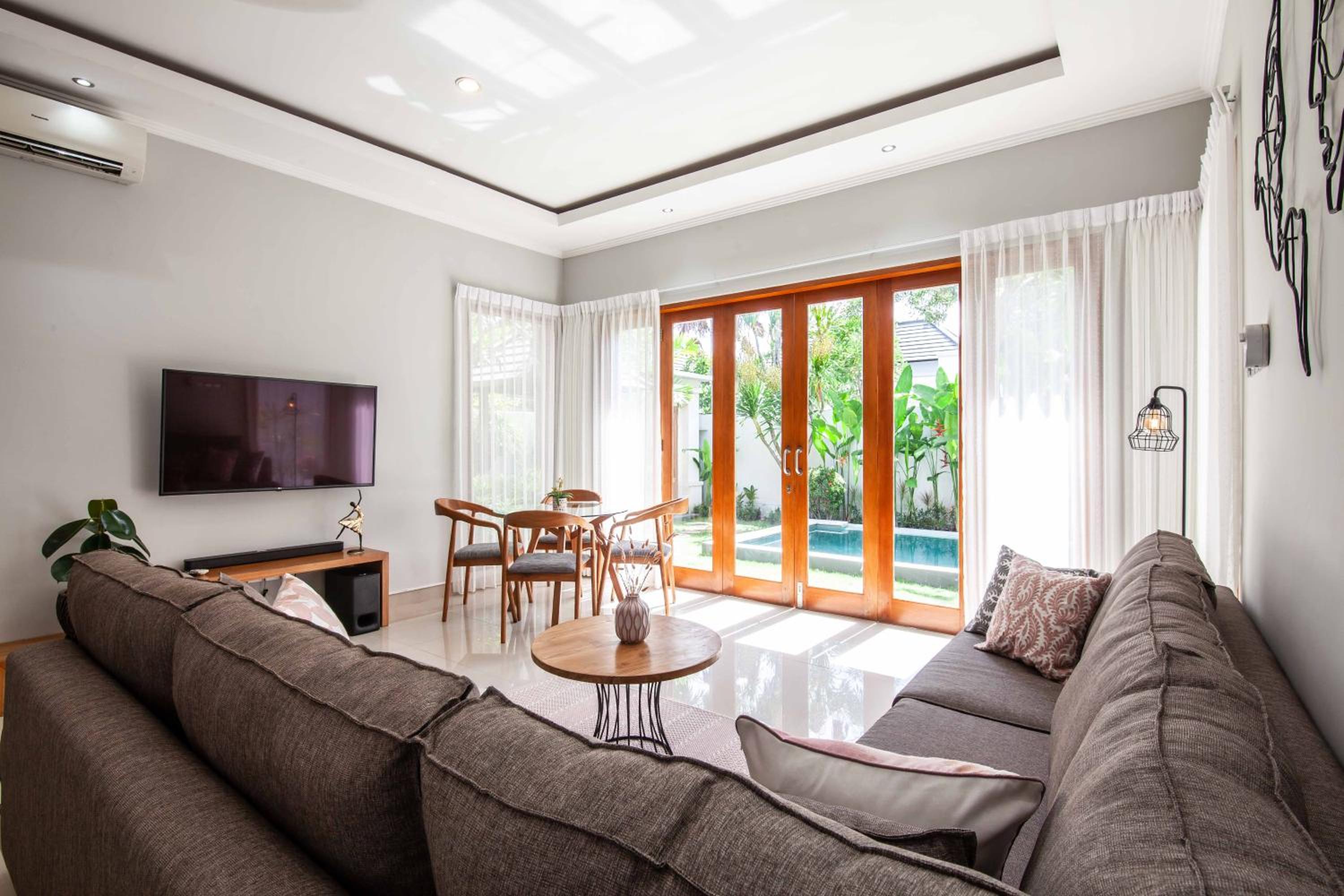 Two-Bedroom Villa - Photo 26