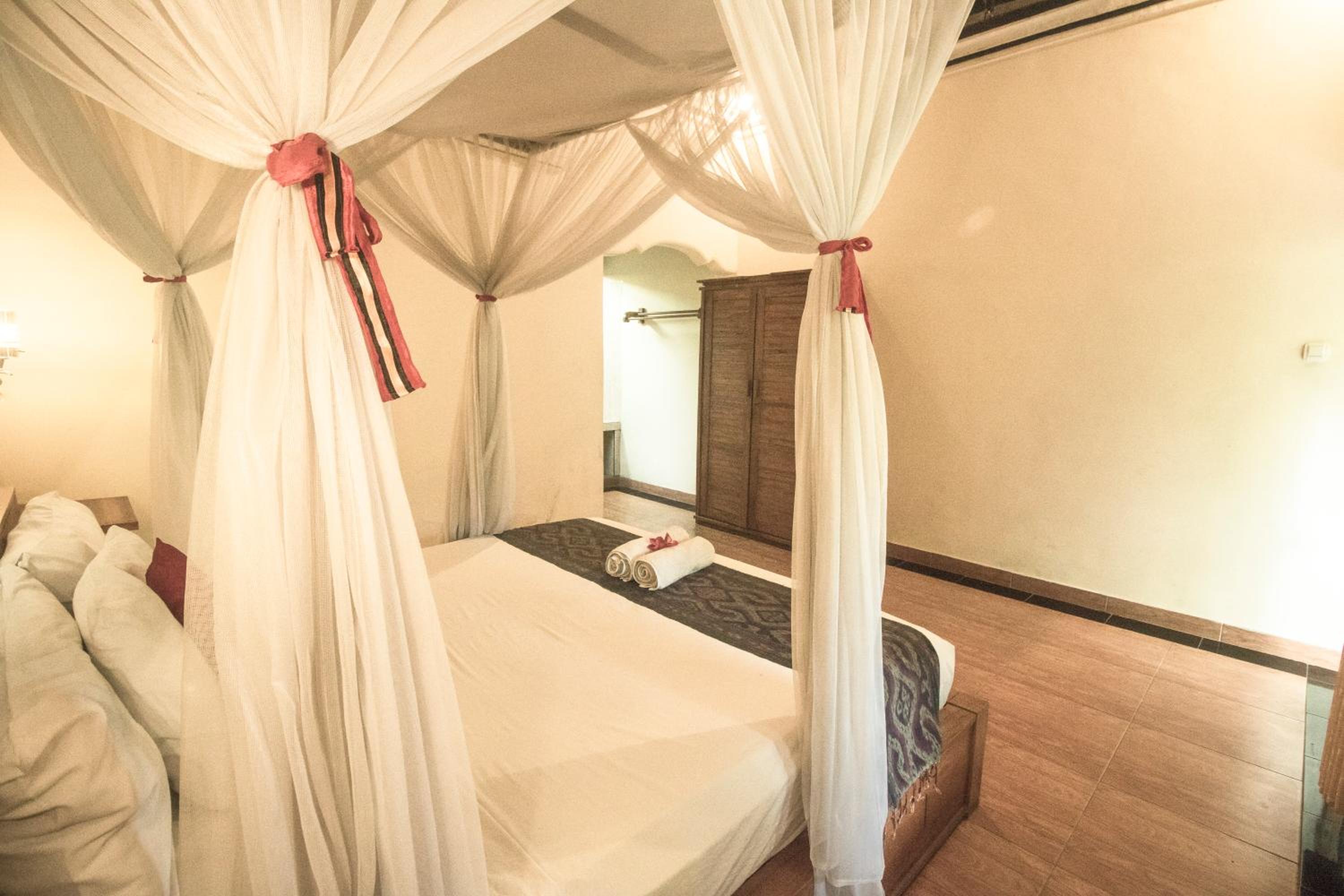 Deluxe Double or Twin Room - Photo 37