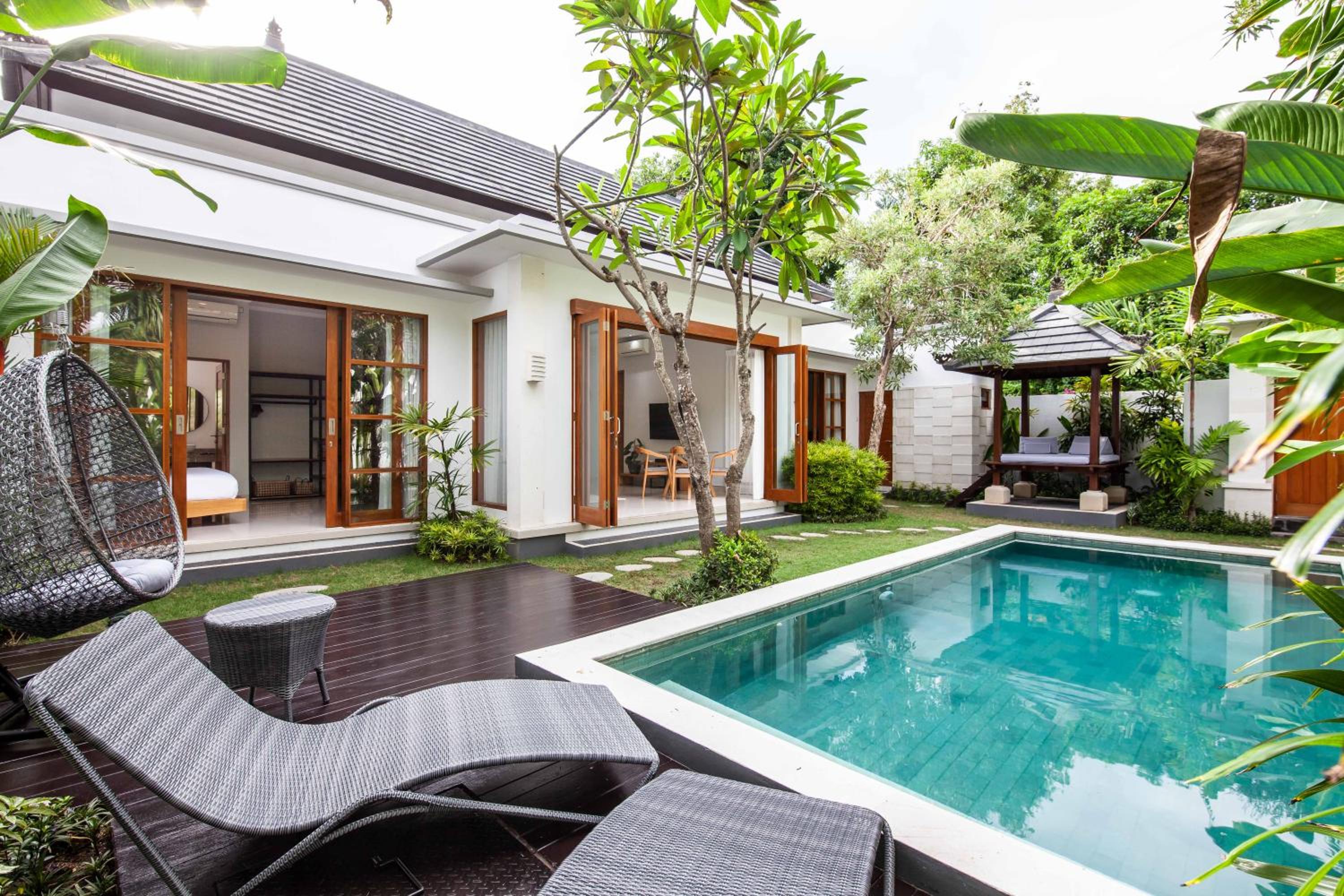 Two-Bedroom Villa - Photo 23