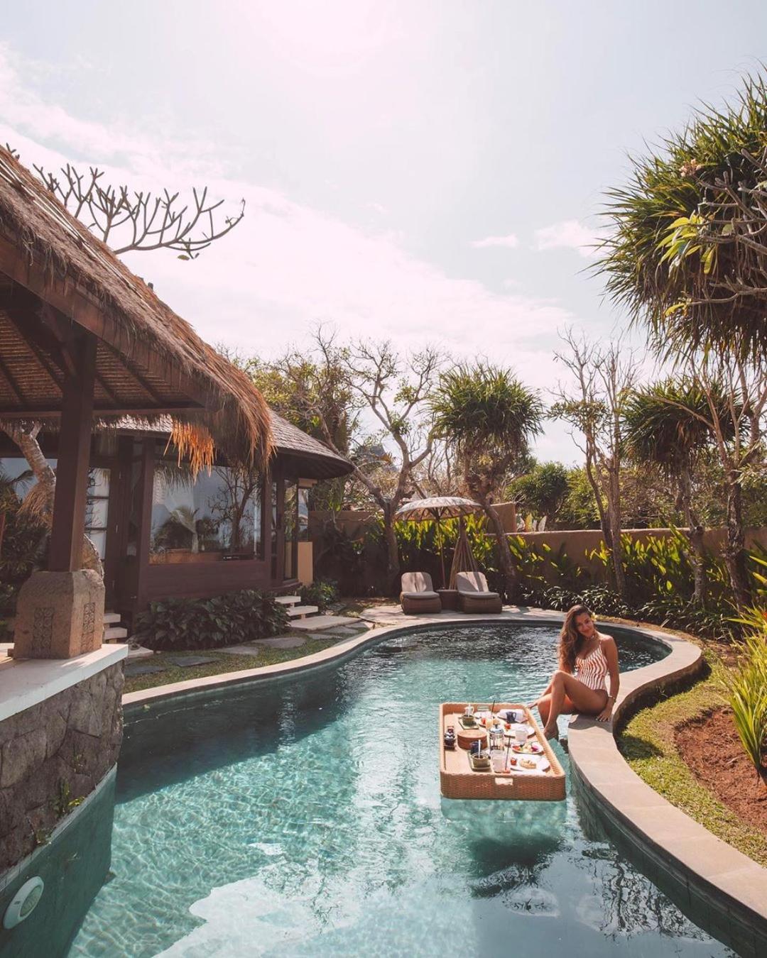 One-Bedroom Pool Villa with Garden View and Free Shuttle to Canggu - Photo 12