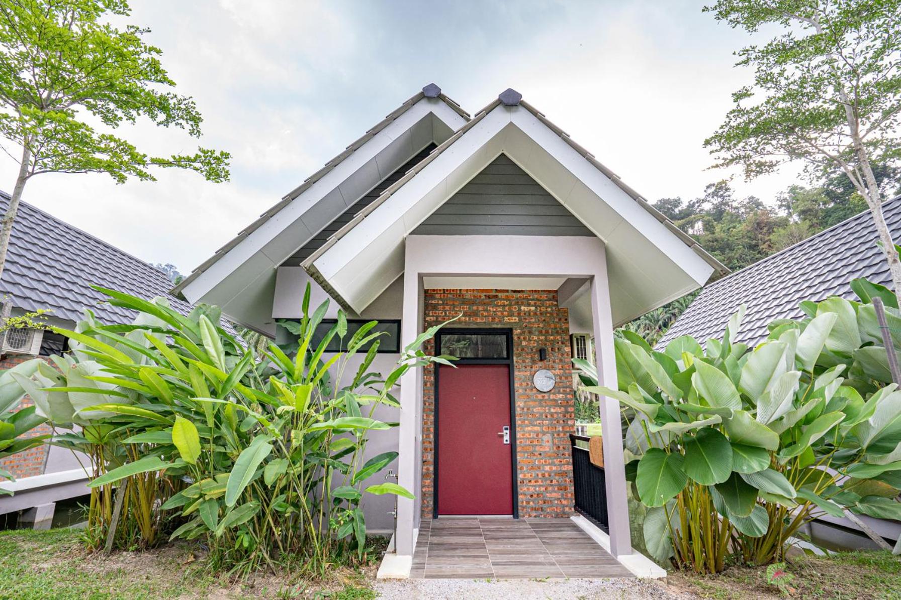 Larva Single Chalet Twin