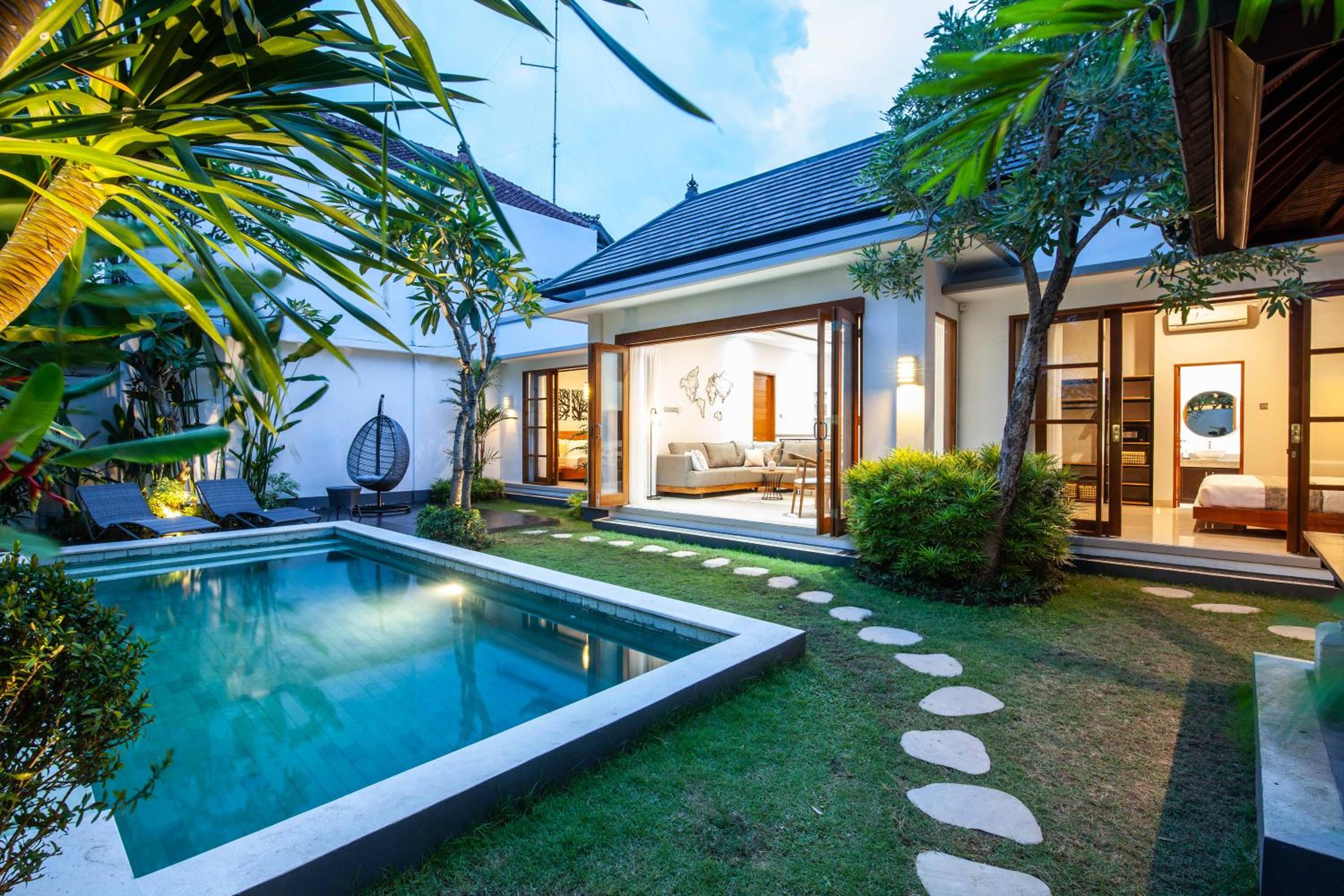 Two-Bedroom Villa - Photo 18