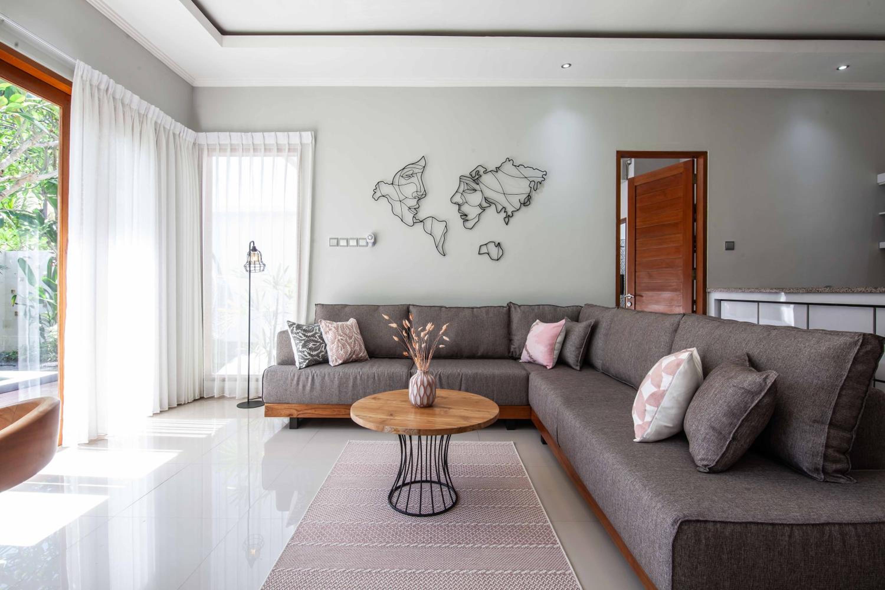 Two-Bedroom Villa - Photo 4