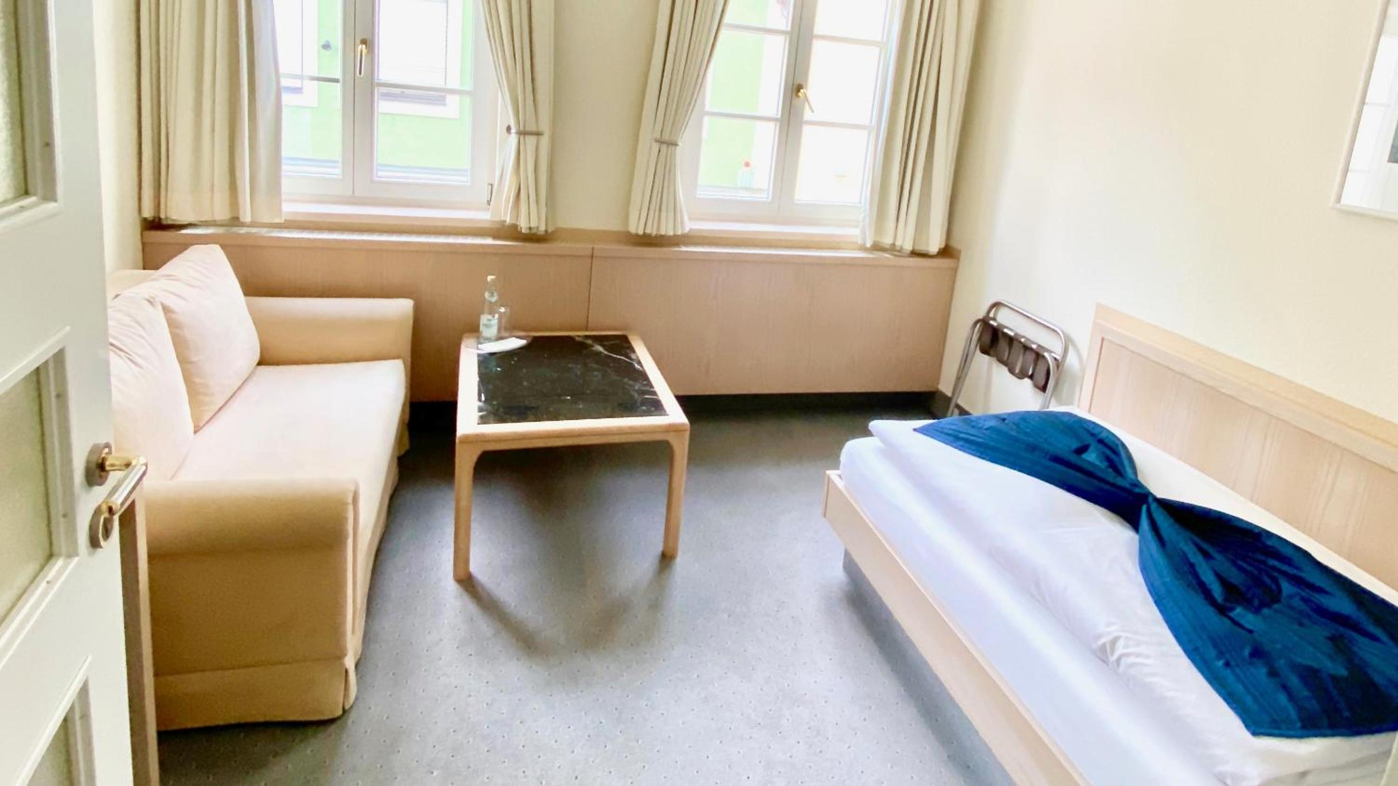 Single Room