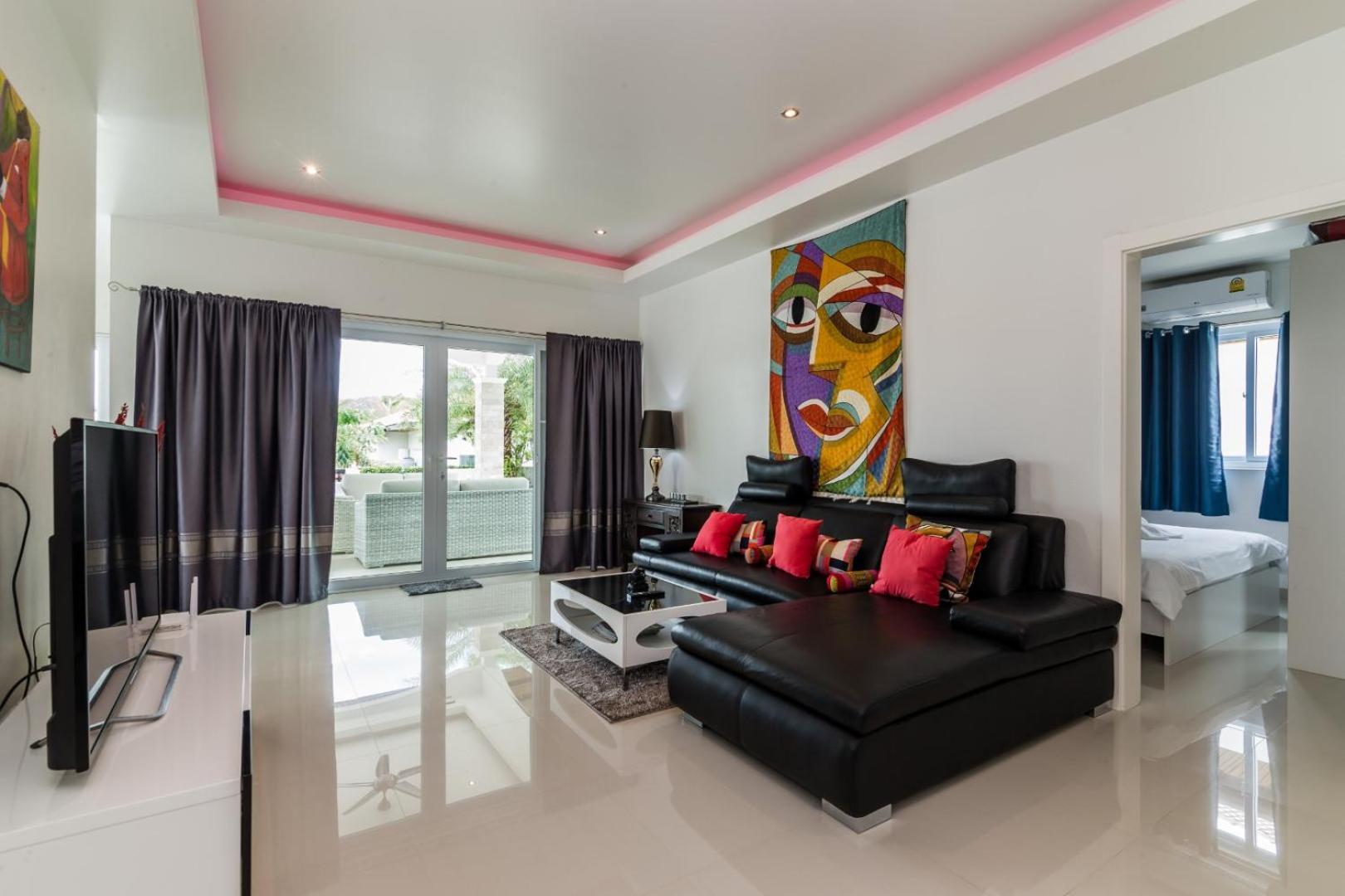 Villa photo 1