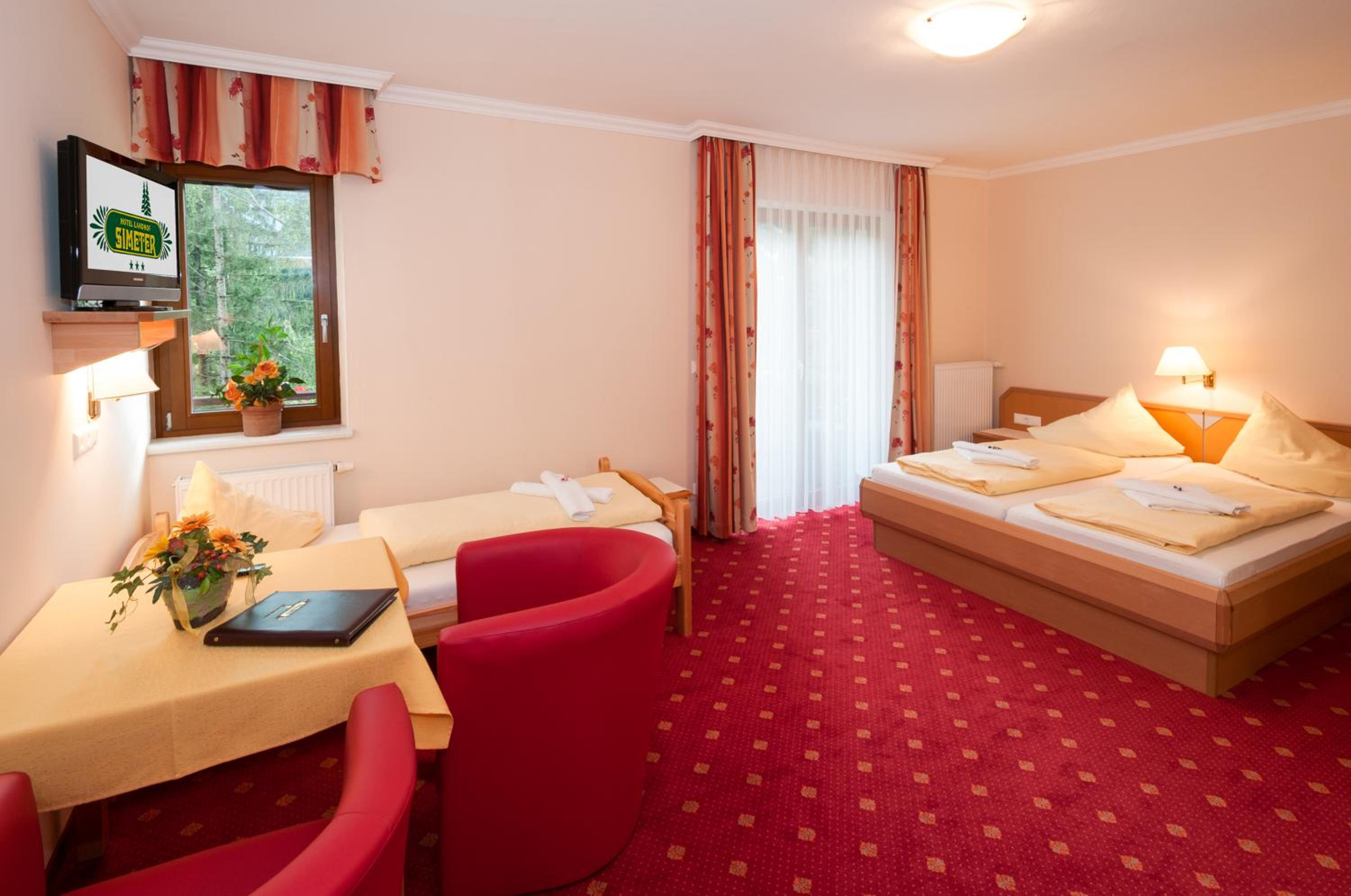 Triple Room