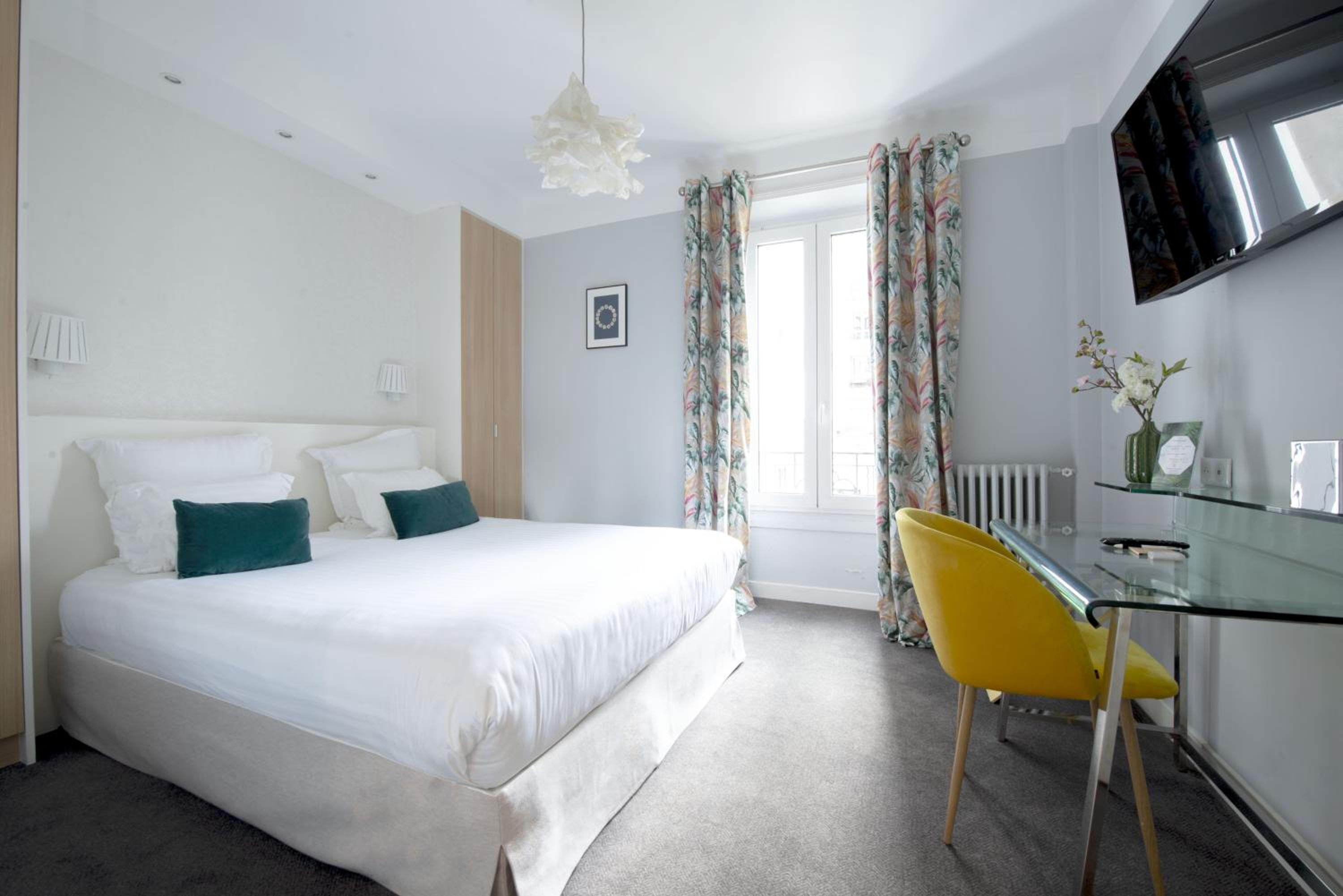 Classic Double Or Twin Room photo 2