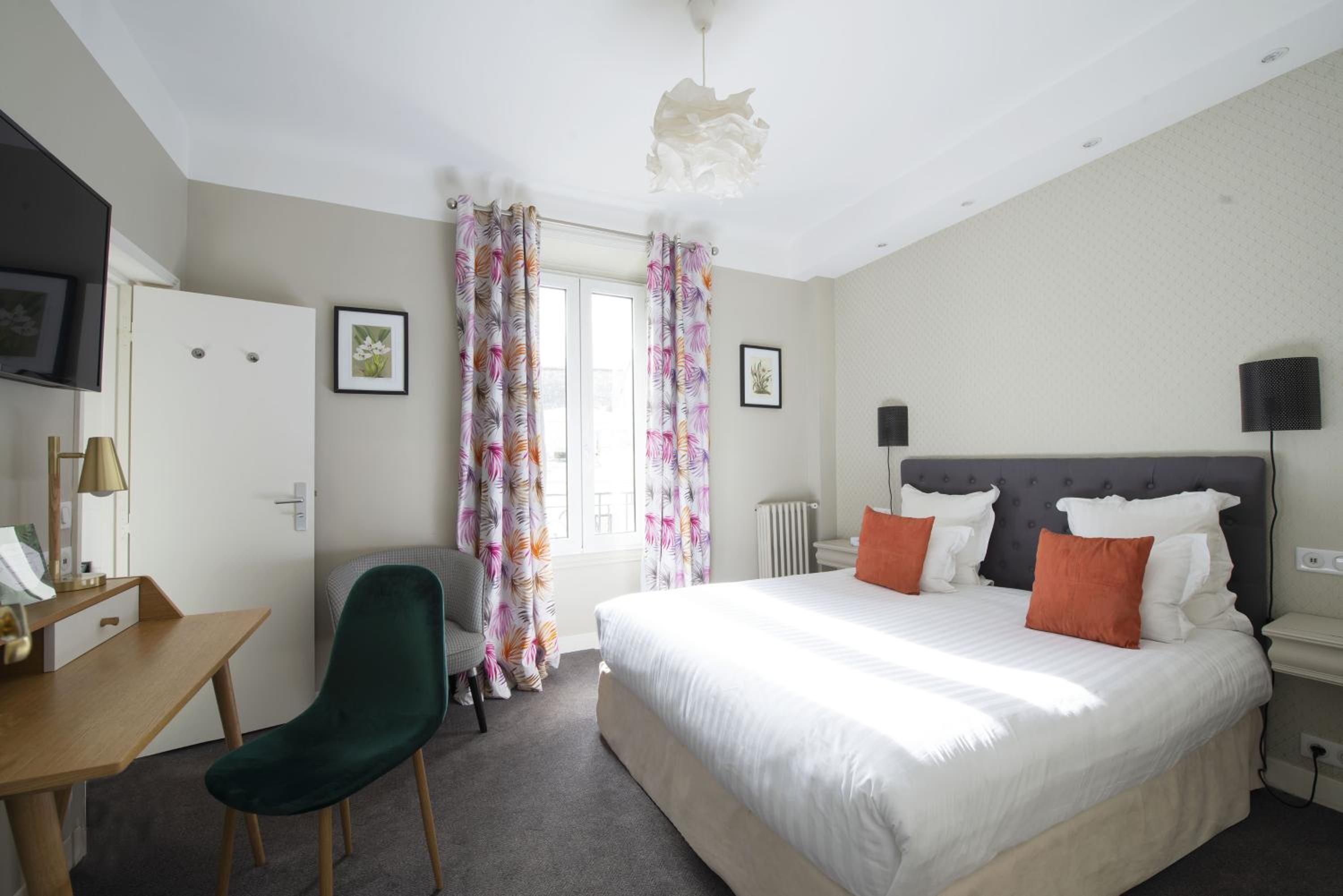 Classic Double Or Twin Room photo 3