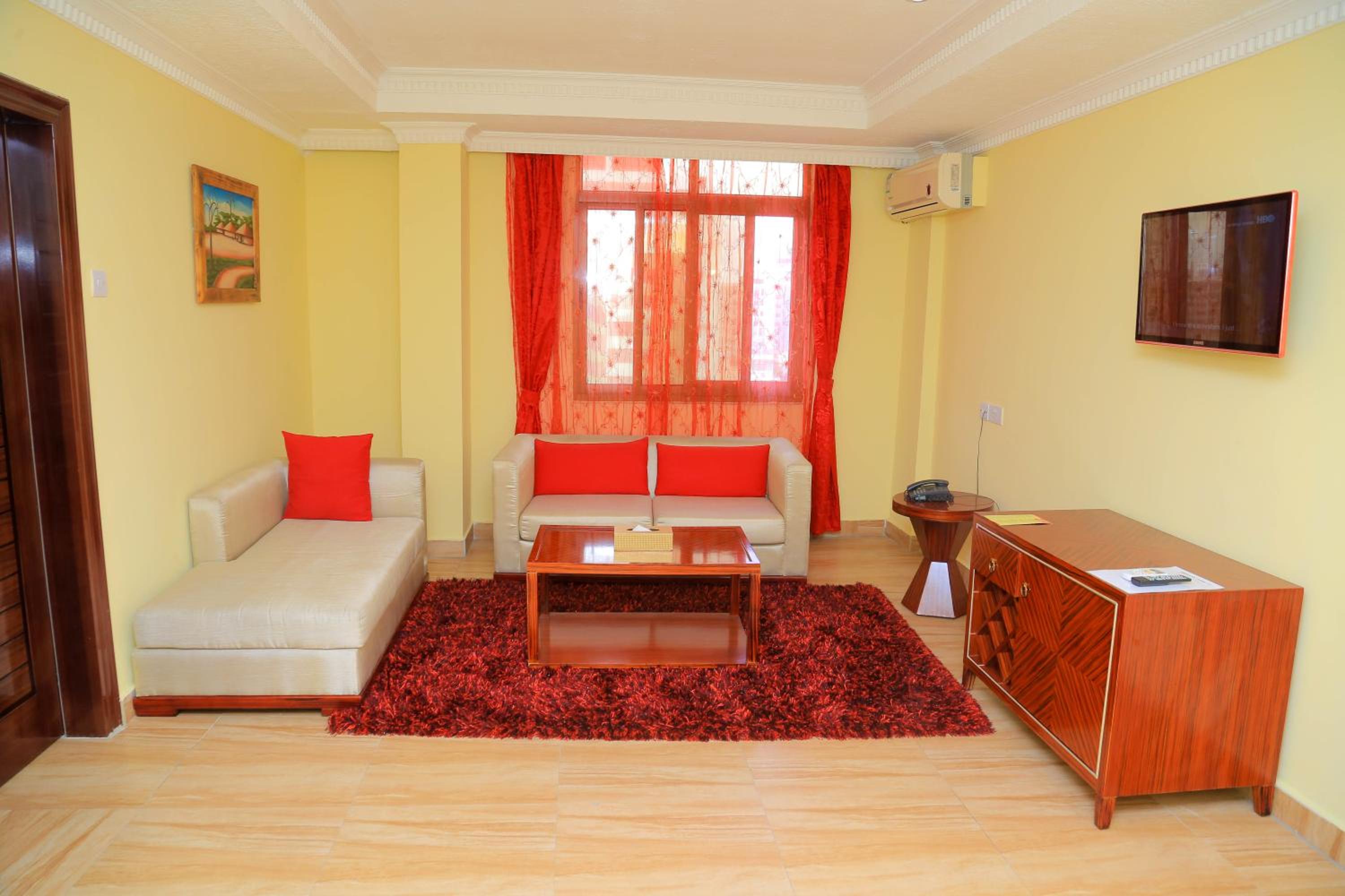 Diplomatic Suite