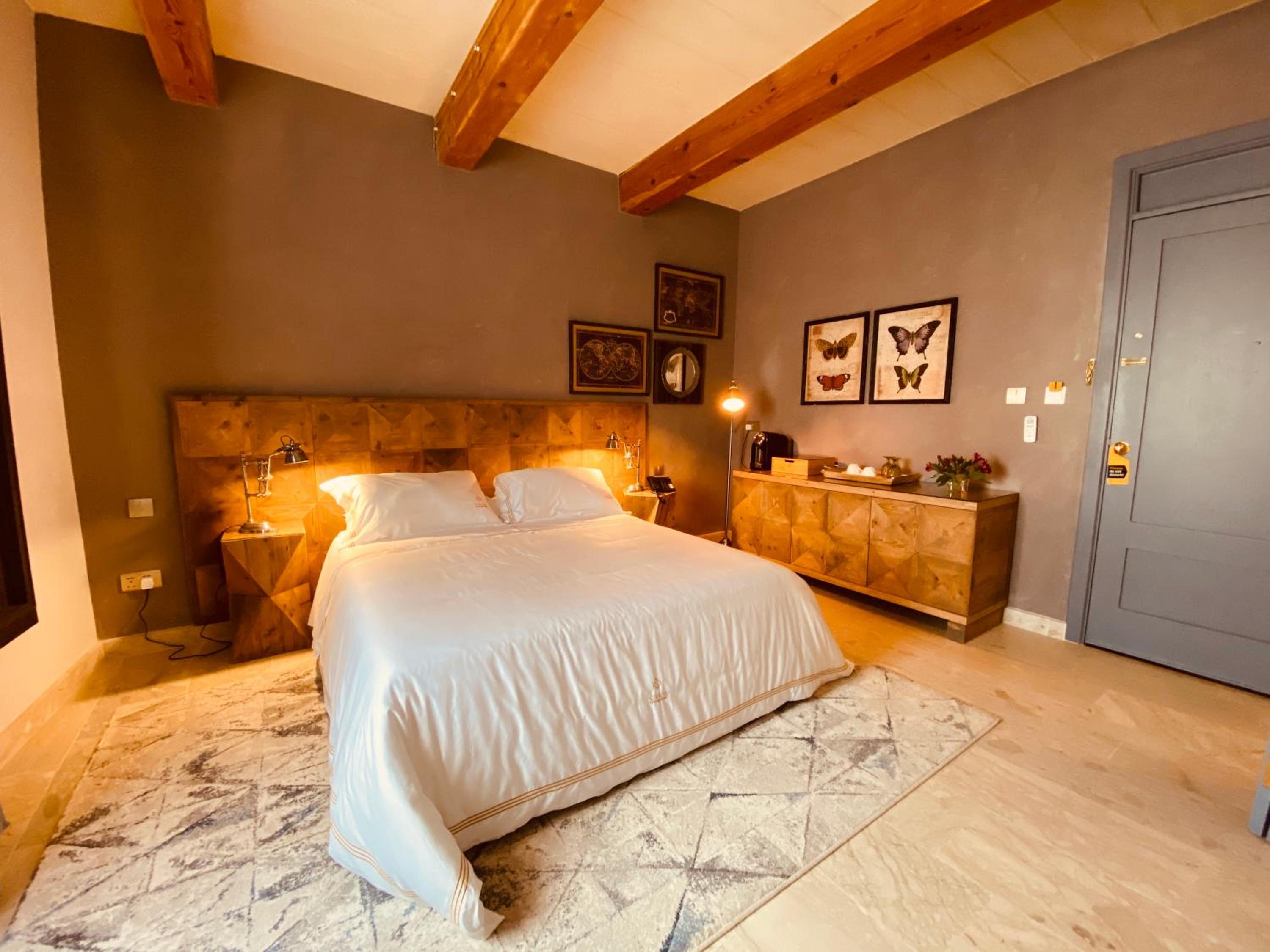 Superior Queen Room - Photo 1
