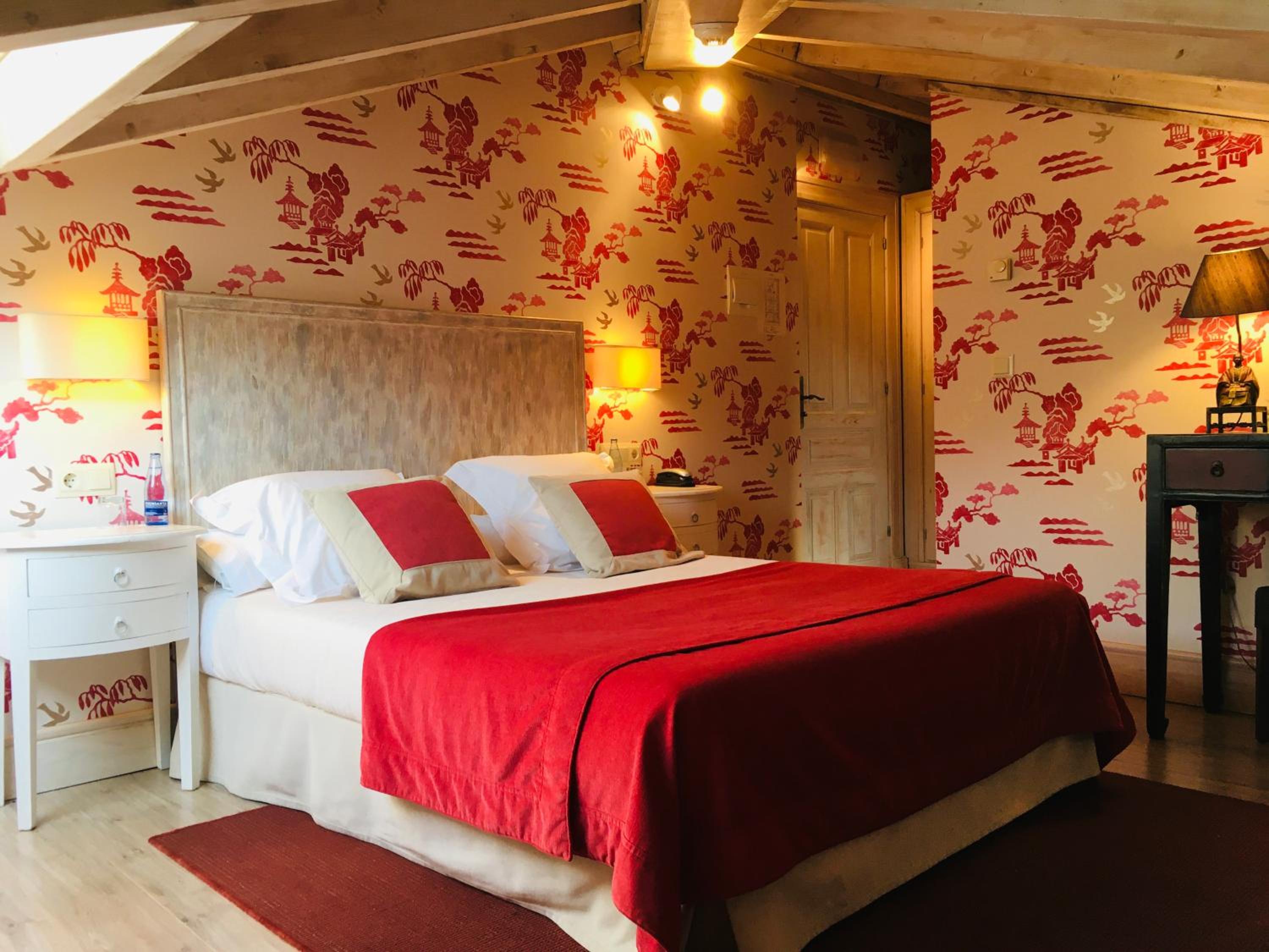 Standard Double Room - Photo 6