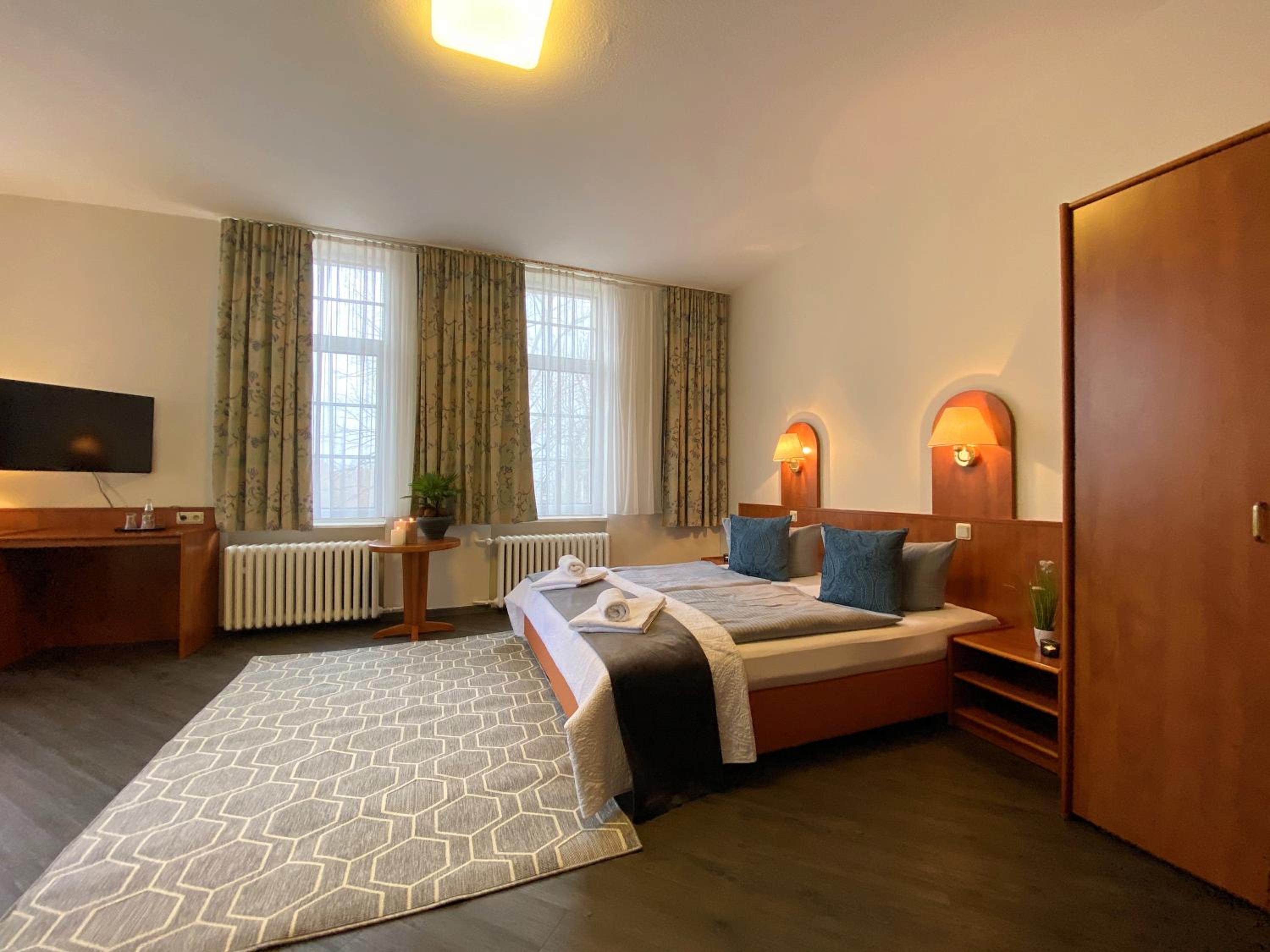 Deluxe Double Room - Photo 1
