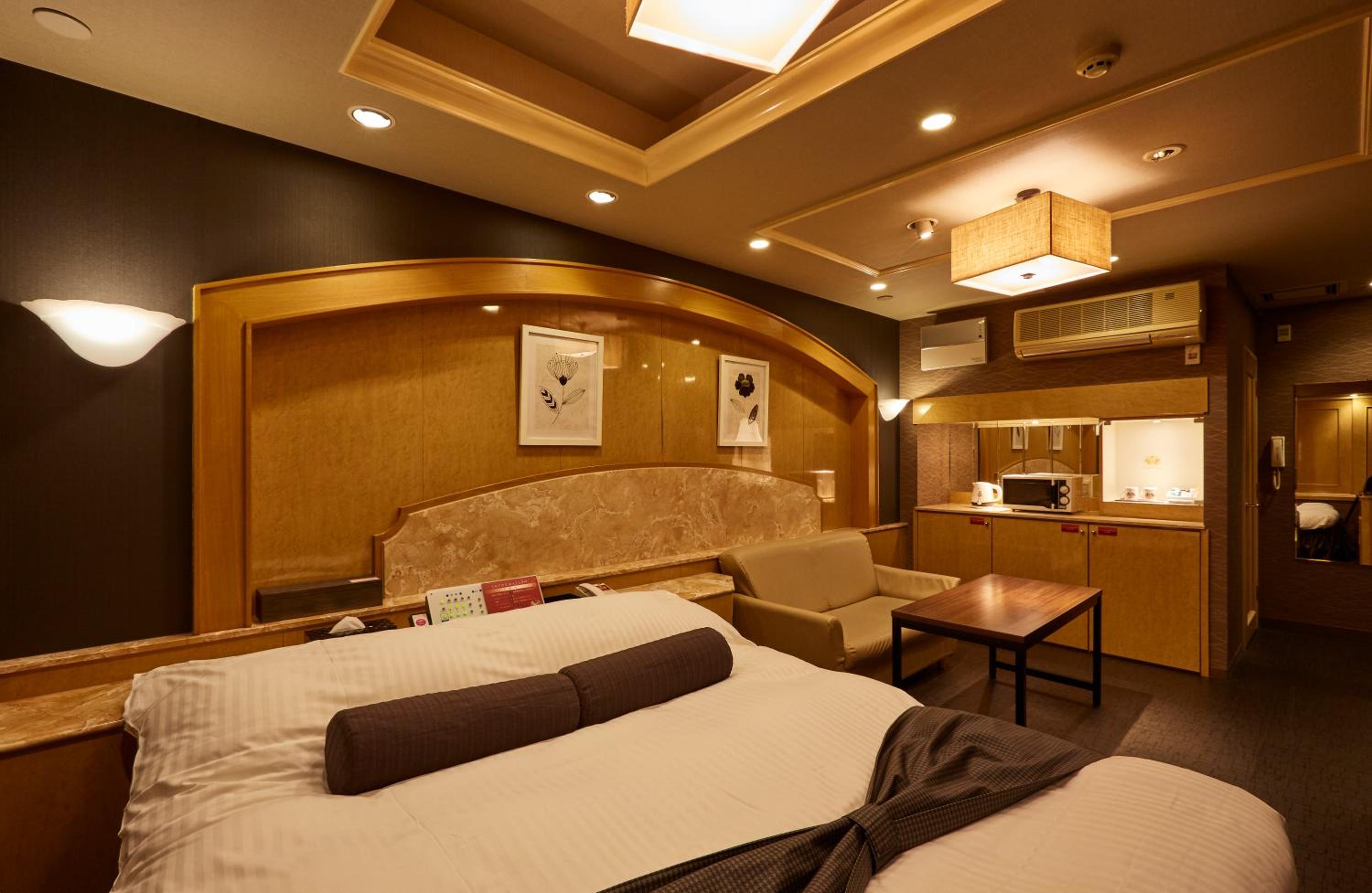 Deluxe Queen Room - Photo 1