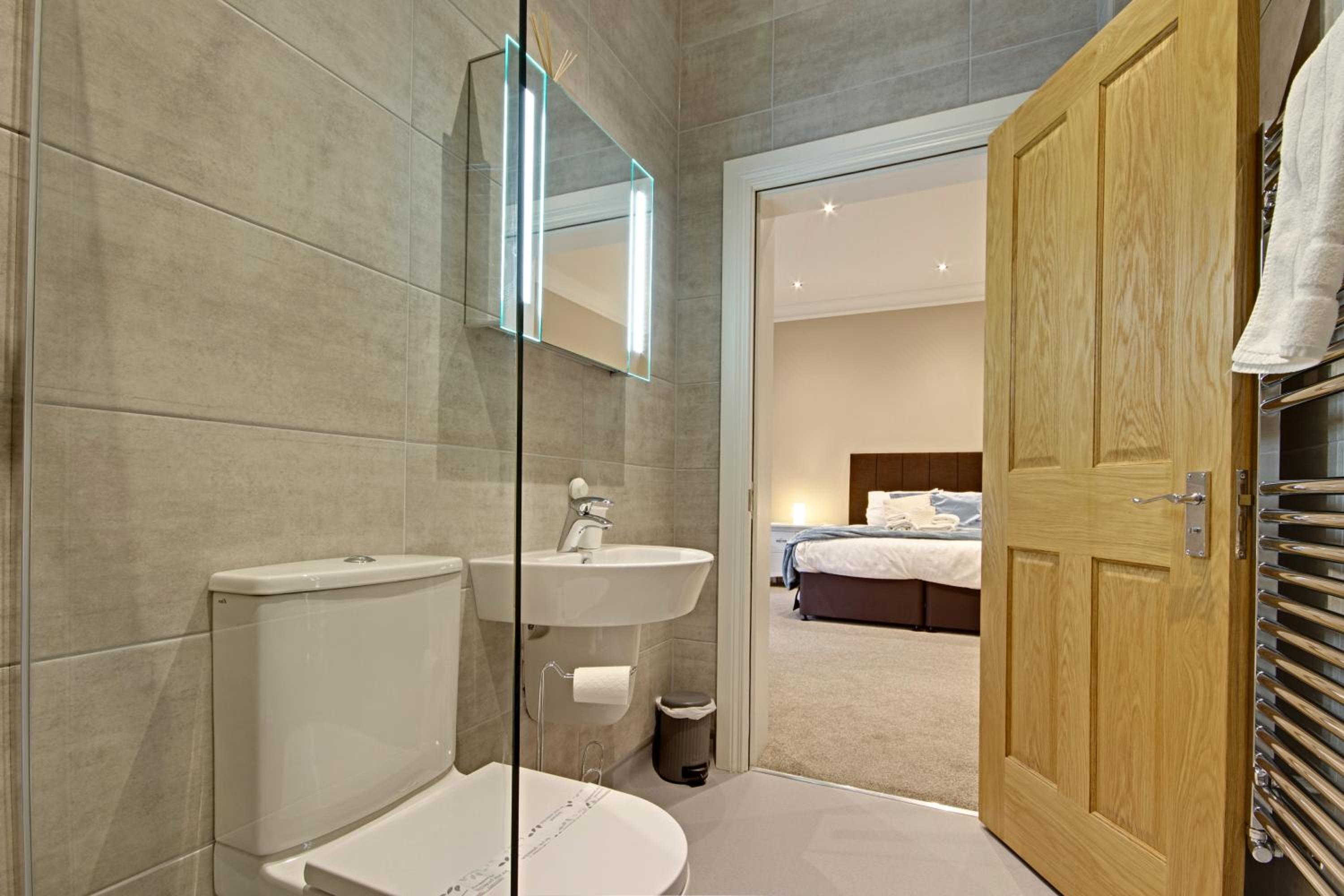 Deluxe Triple Room - Photo 4