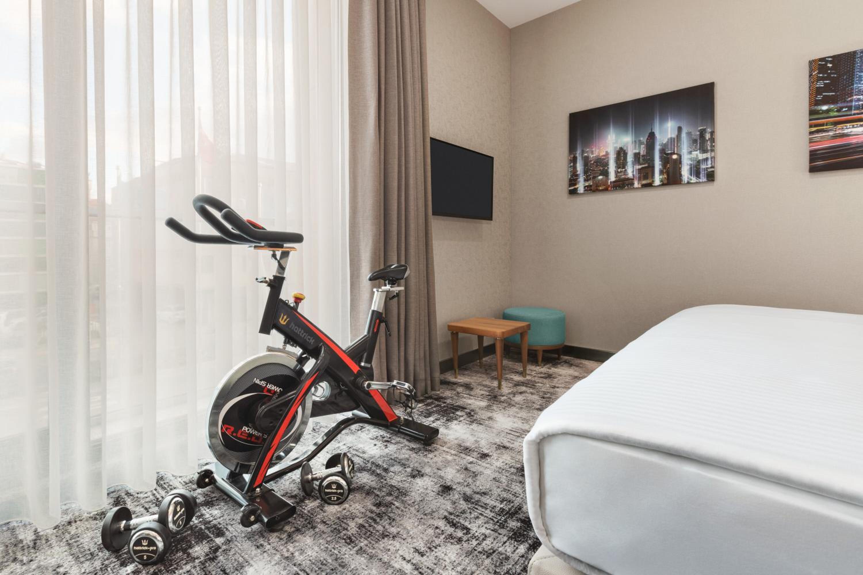 Fitness Double Room - Non-Smoking photo 2