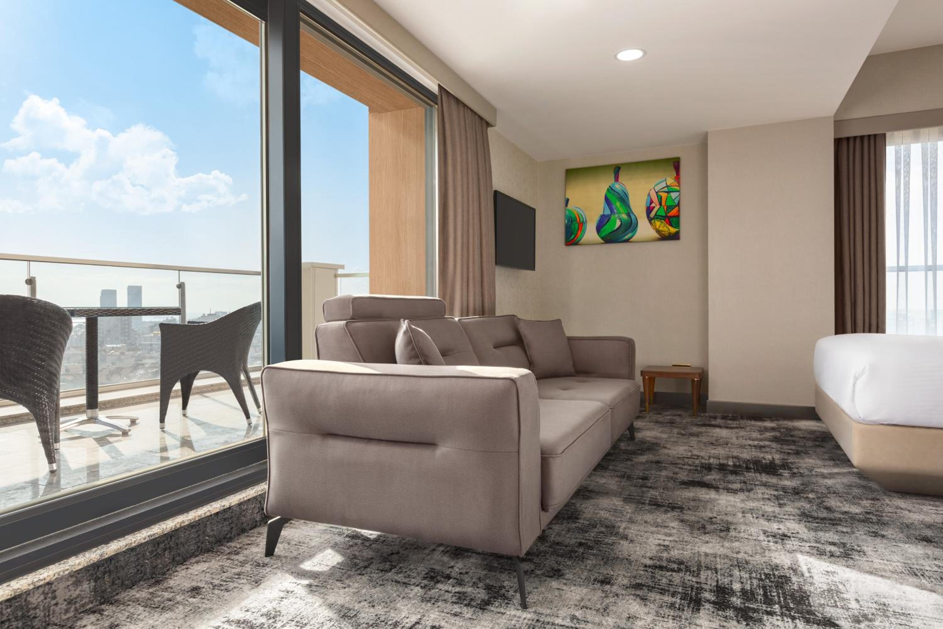 Deluxe Double Room with Terrace - Non-Smoking photo 2