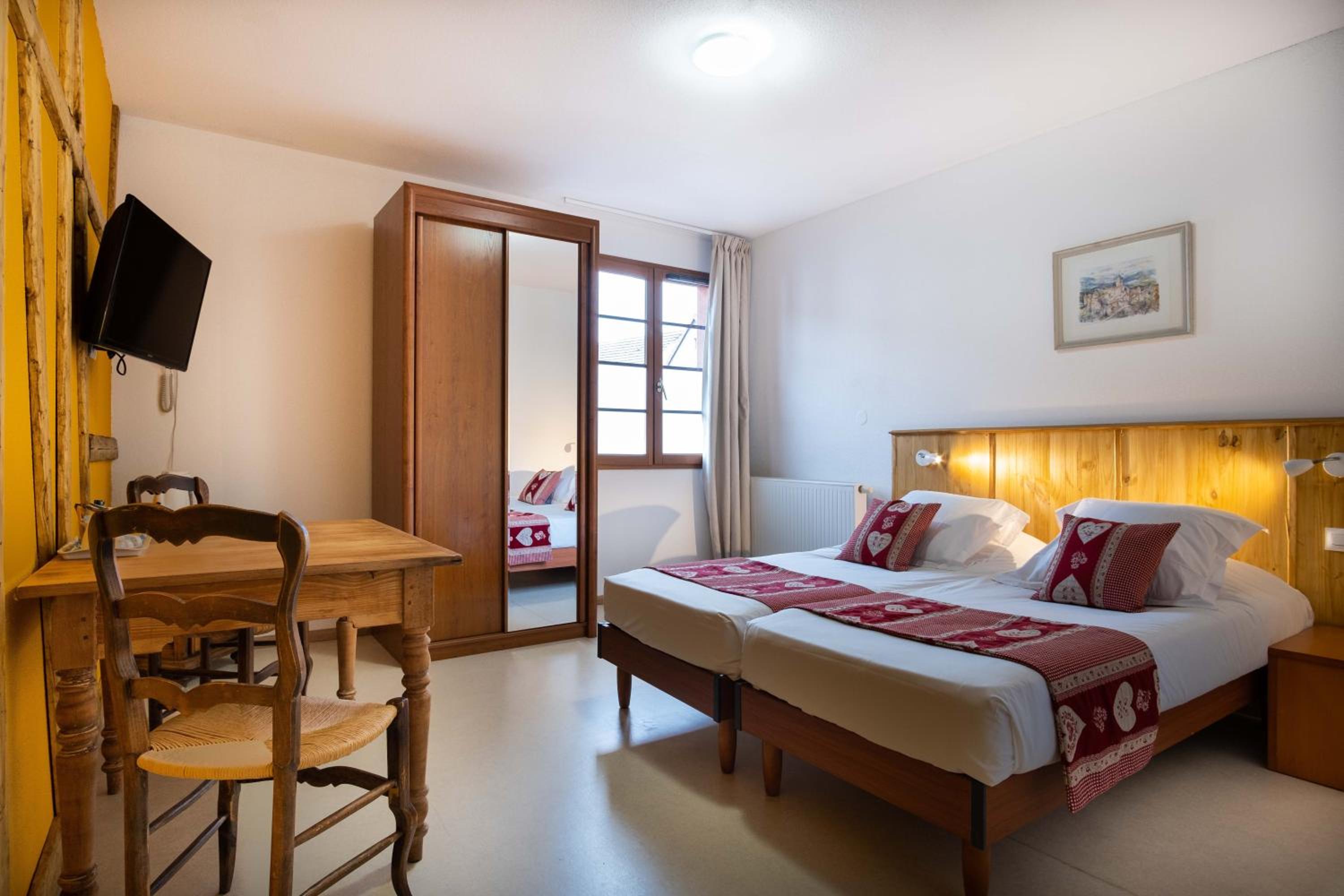 Large Double Room