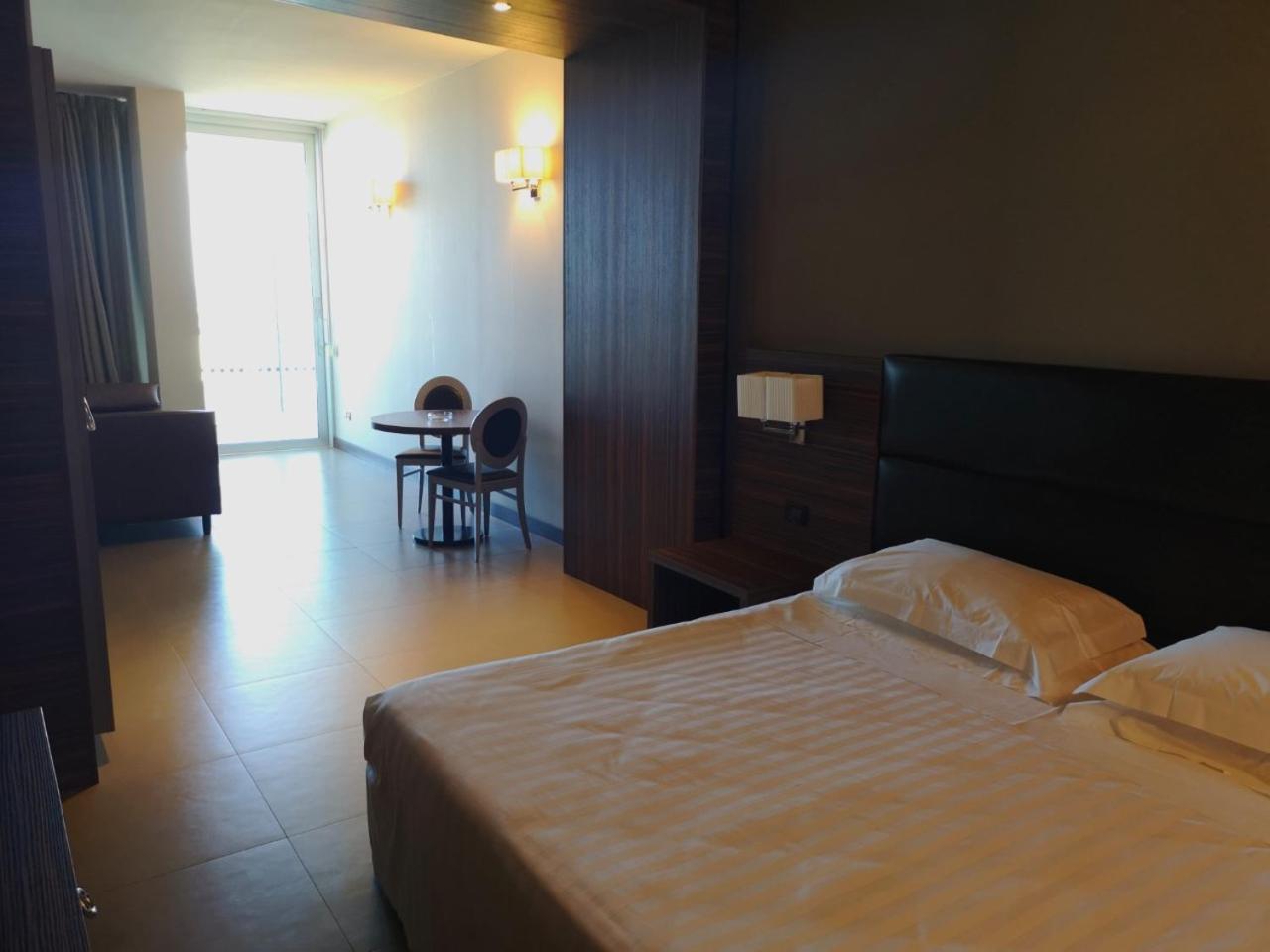 Suite with Sea View photo 2