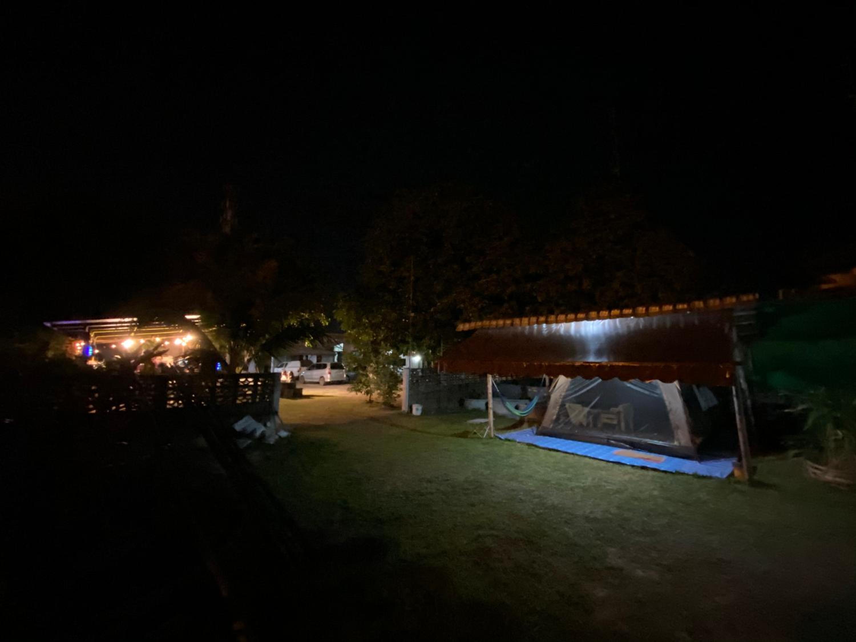 Tent - Photo 5