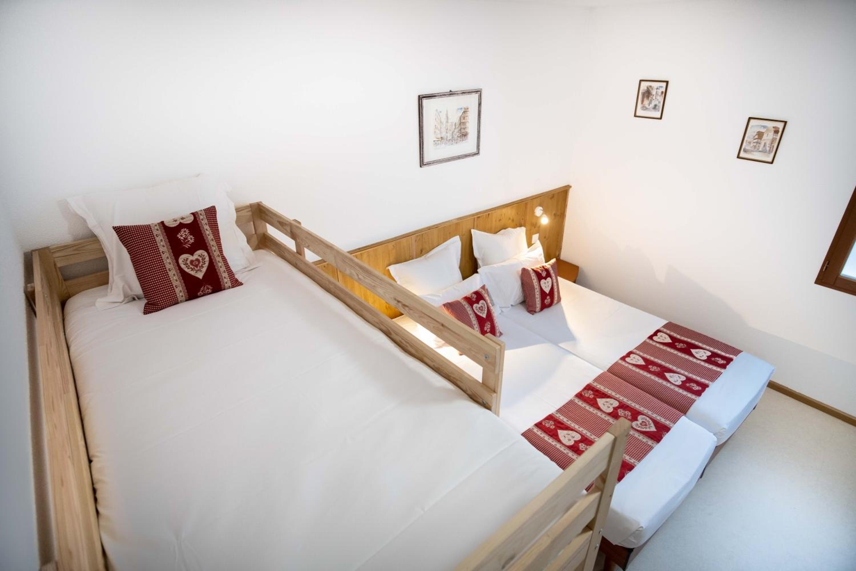 Quadruple Room - Photo 4
