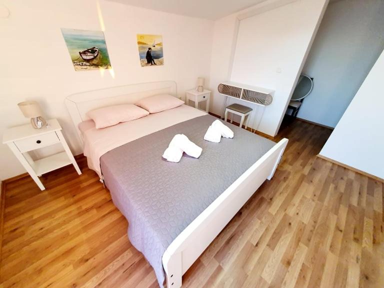 Two-Bedroom Apartment photo 1