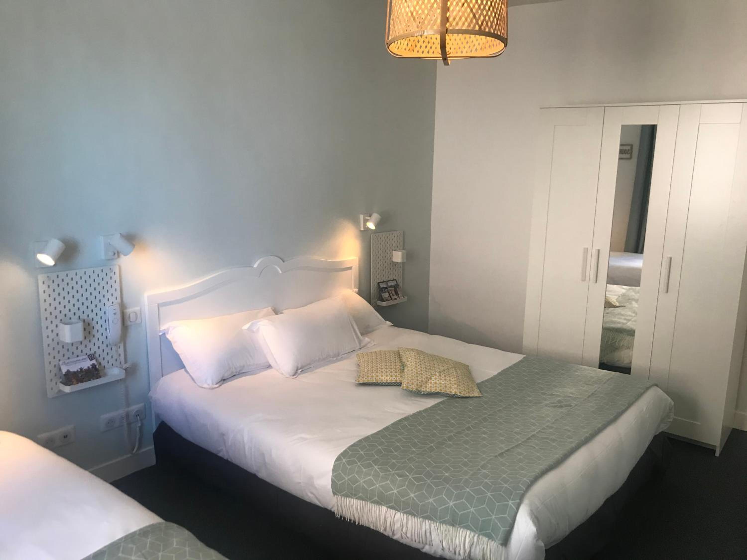Comfort Triple Room With Shower photo 3