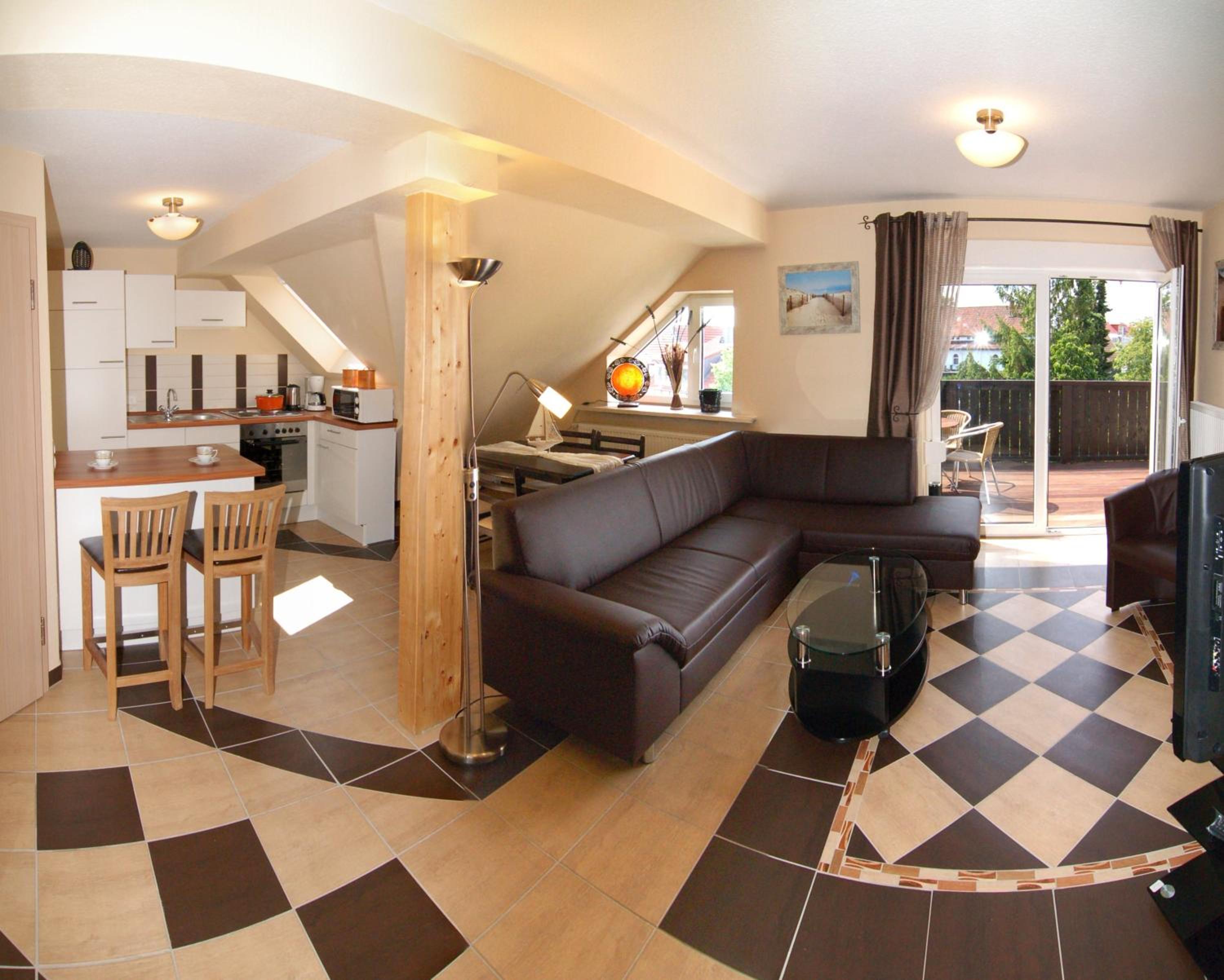 Apartment with Balcony photo 1