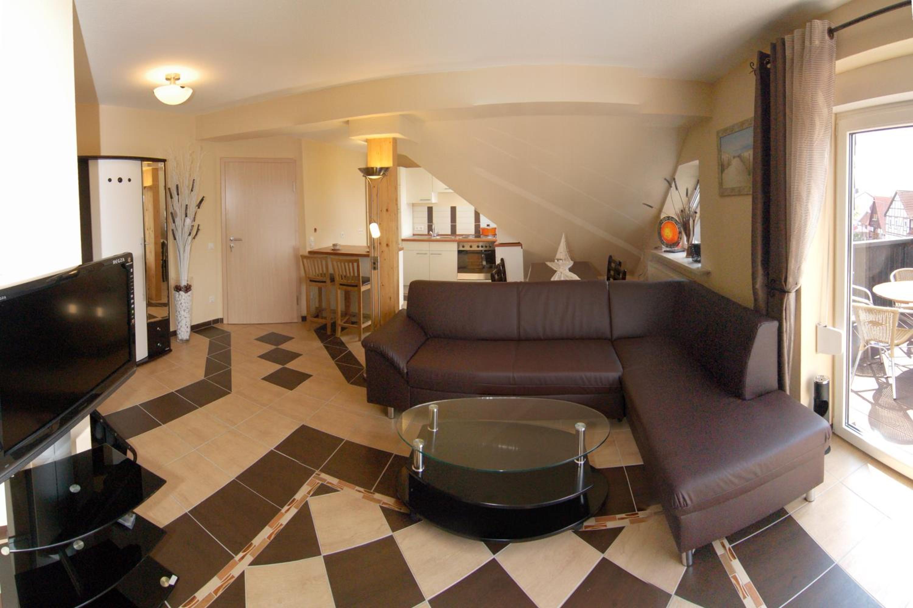 Apartment with Balcony photo 2
