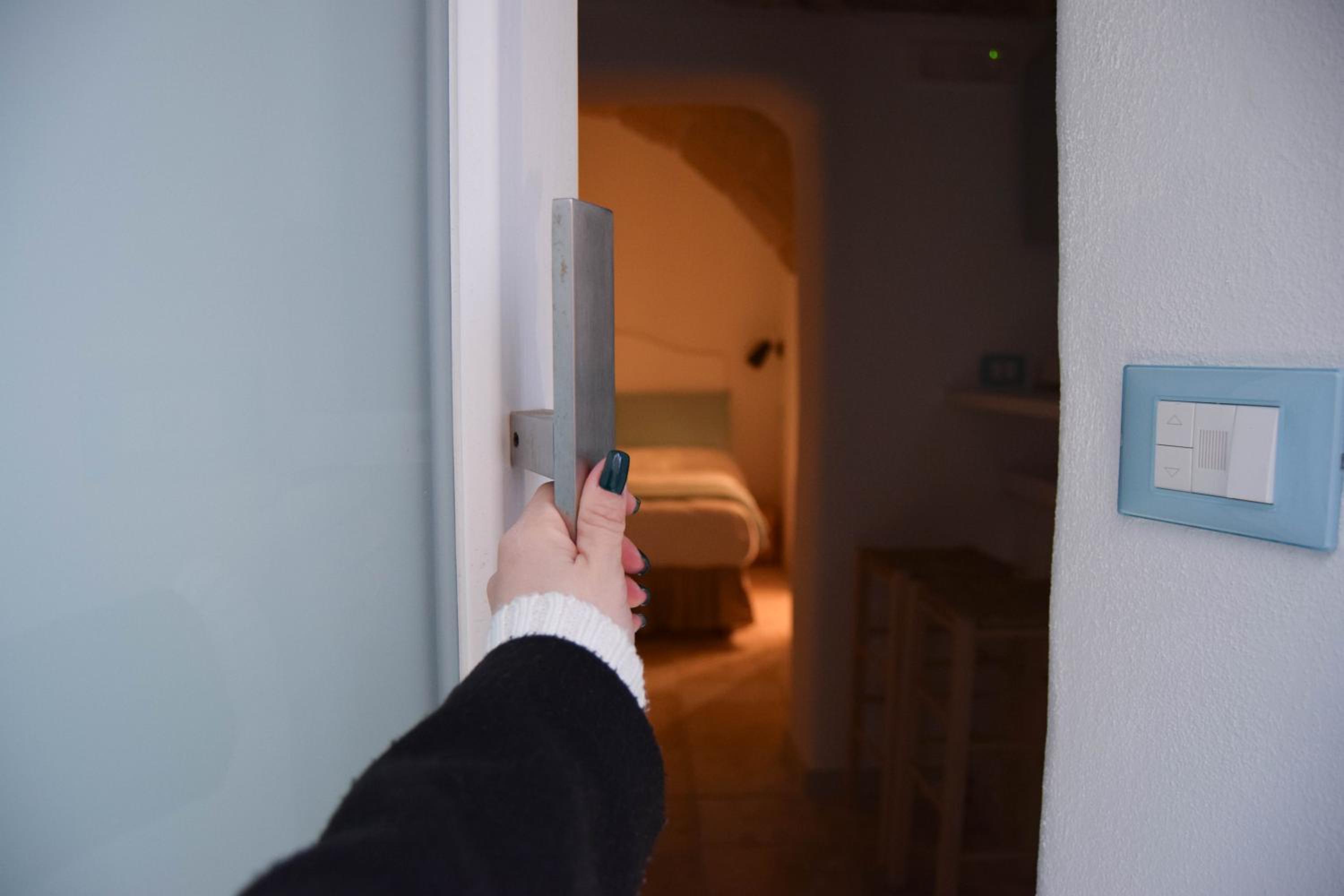 Double Room with Private Bathroom - Photo 26