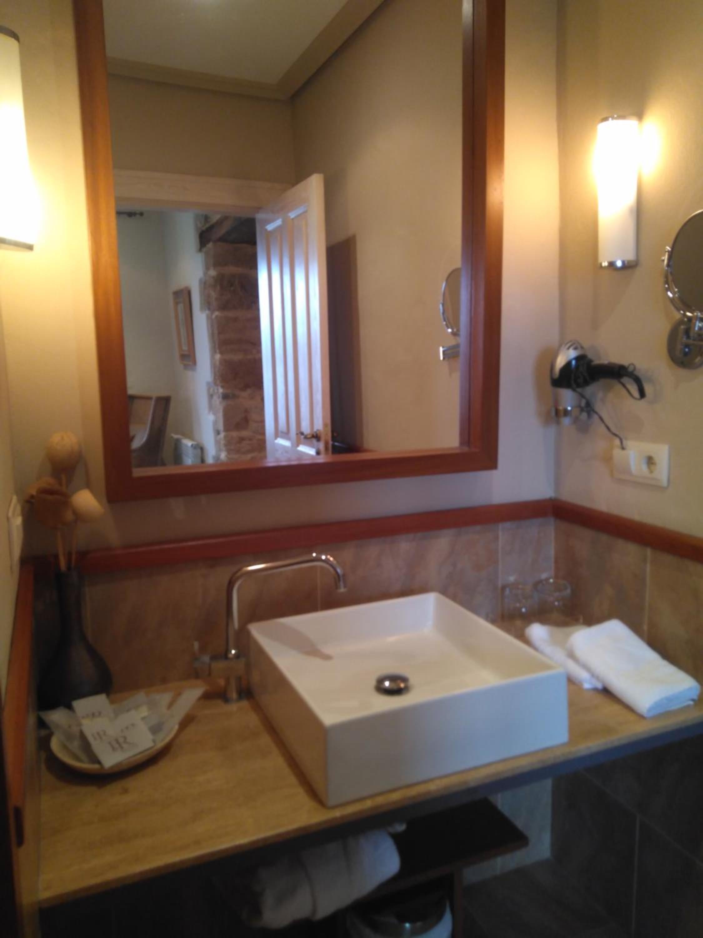 Junior Suite - Photo 15