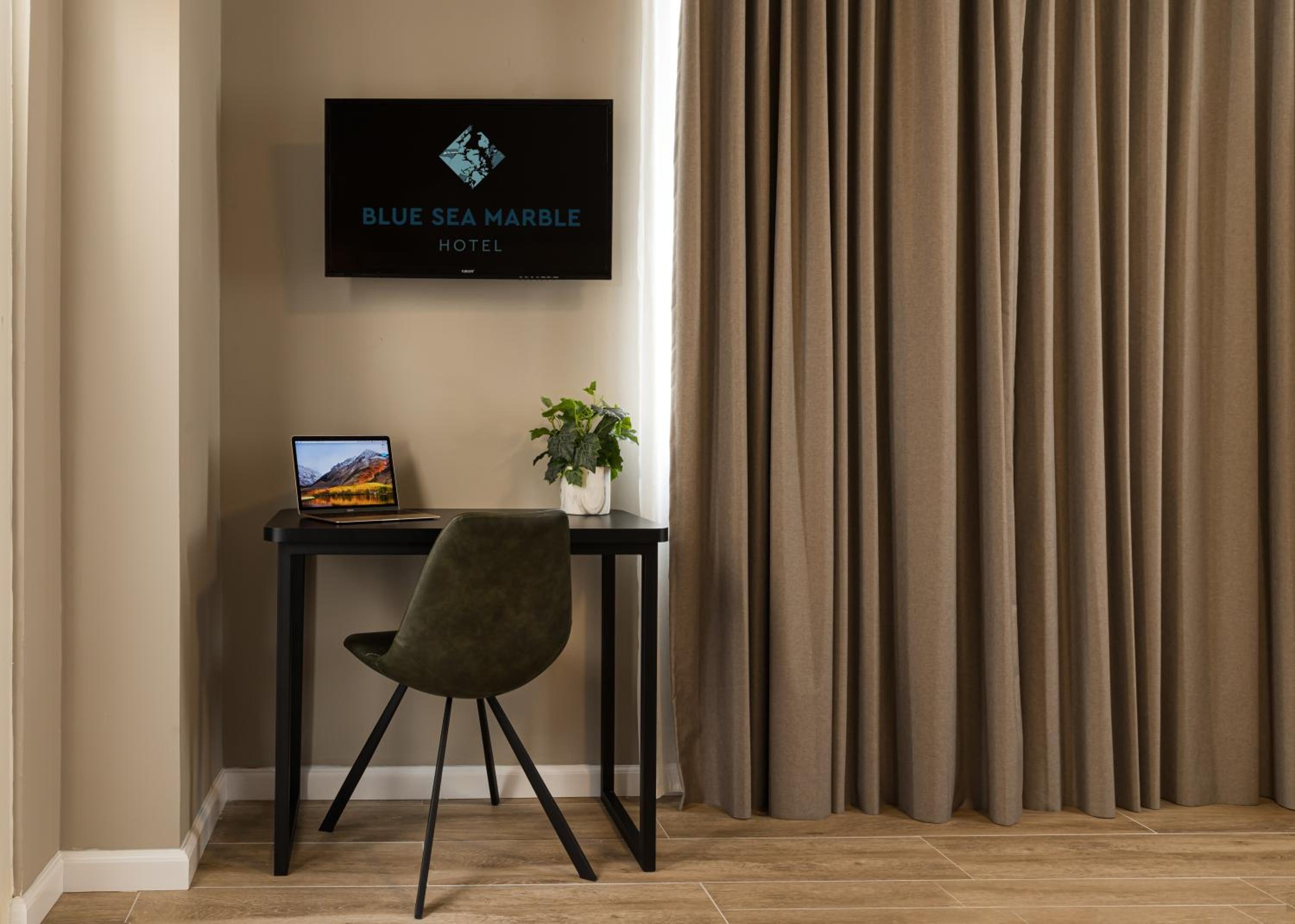 Superior Double or Twin Room photo 2