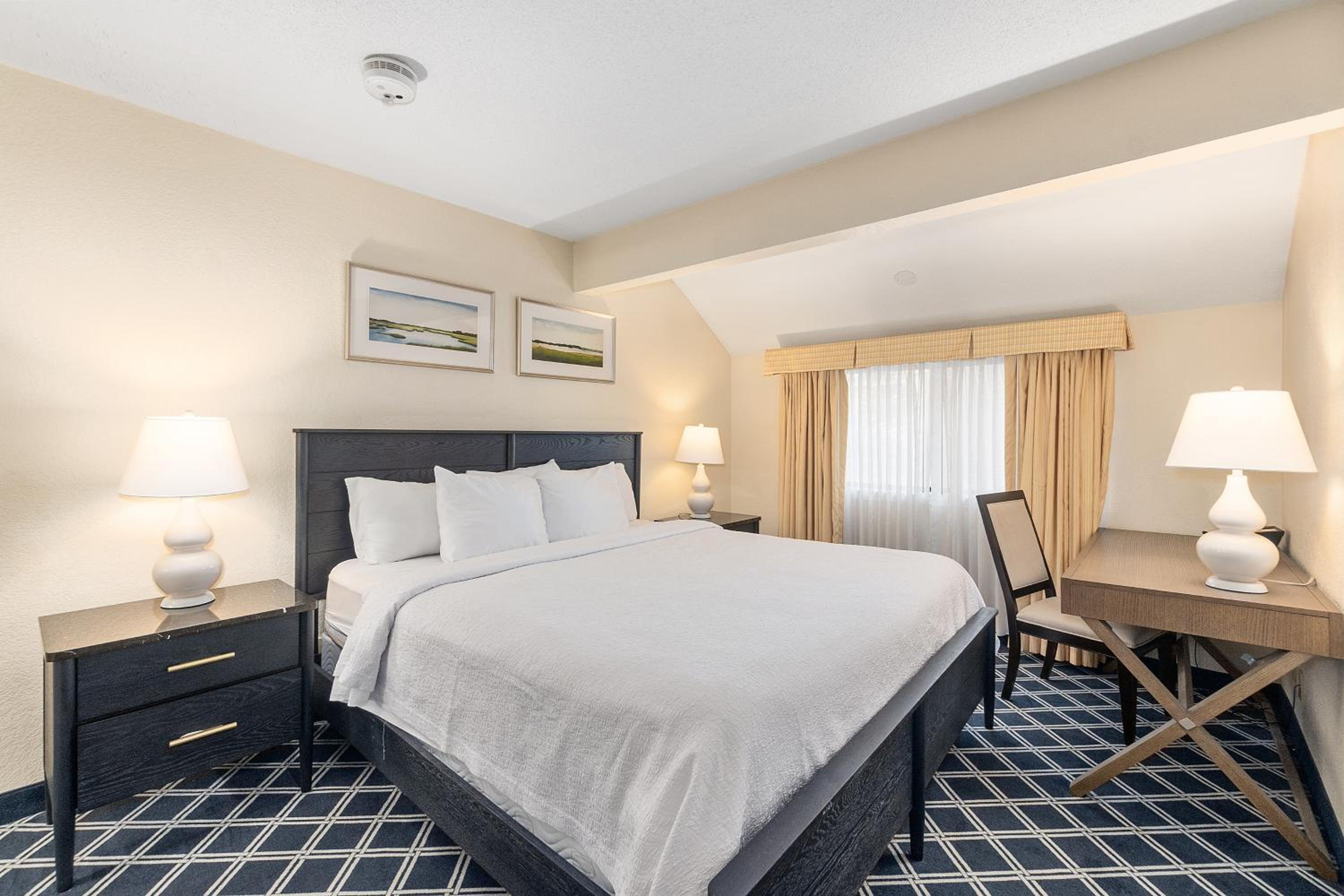 Two-Bedroom Suite photo 1