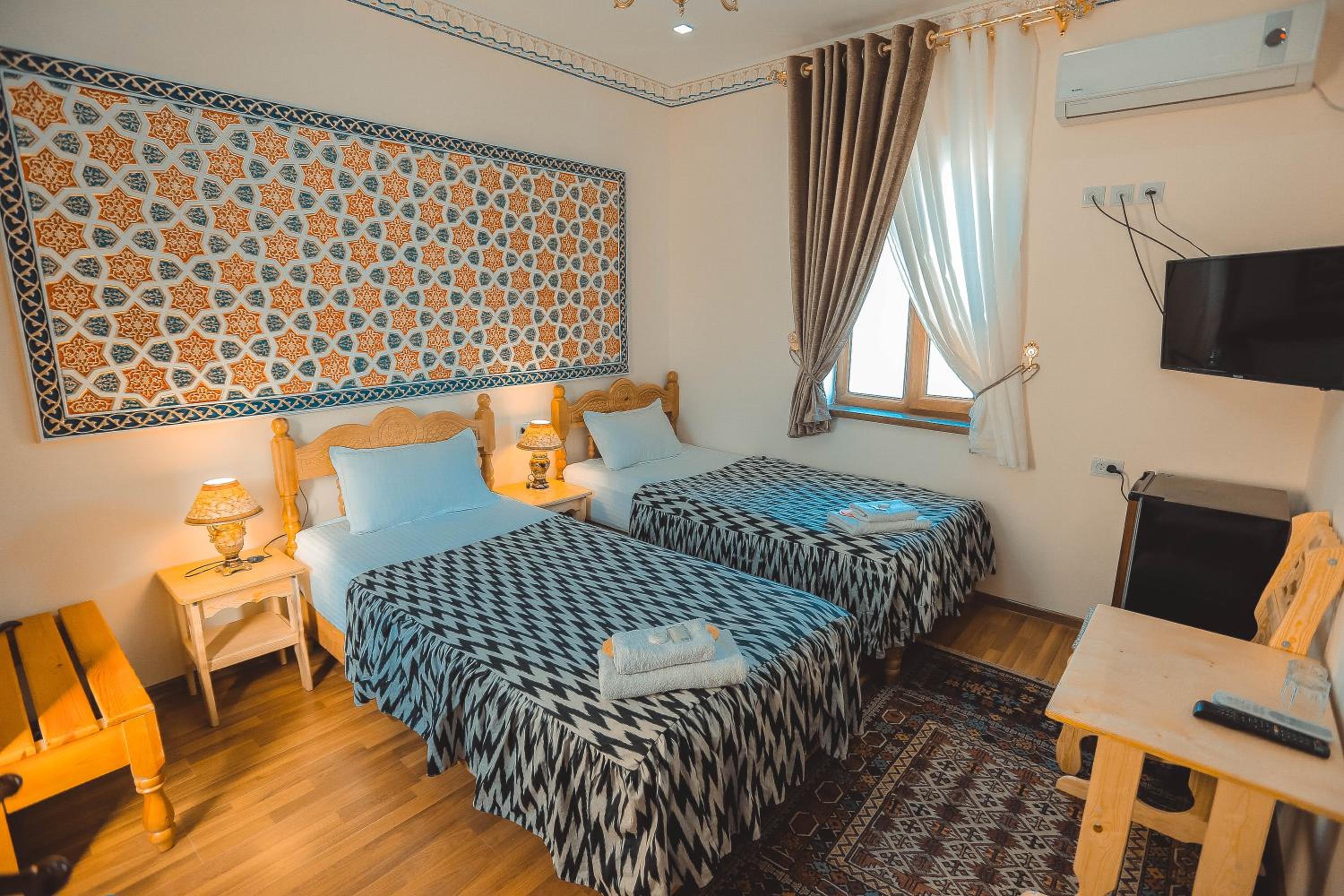 Twin Room with Bathroom