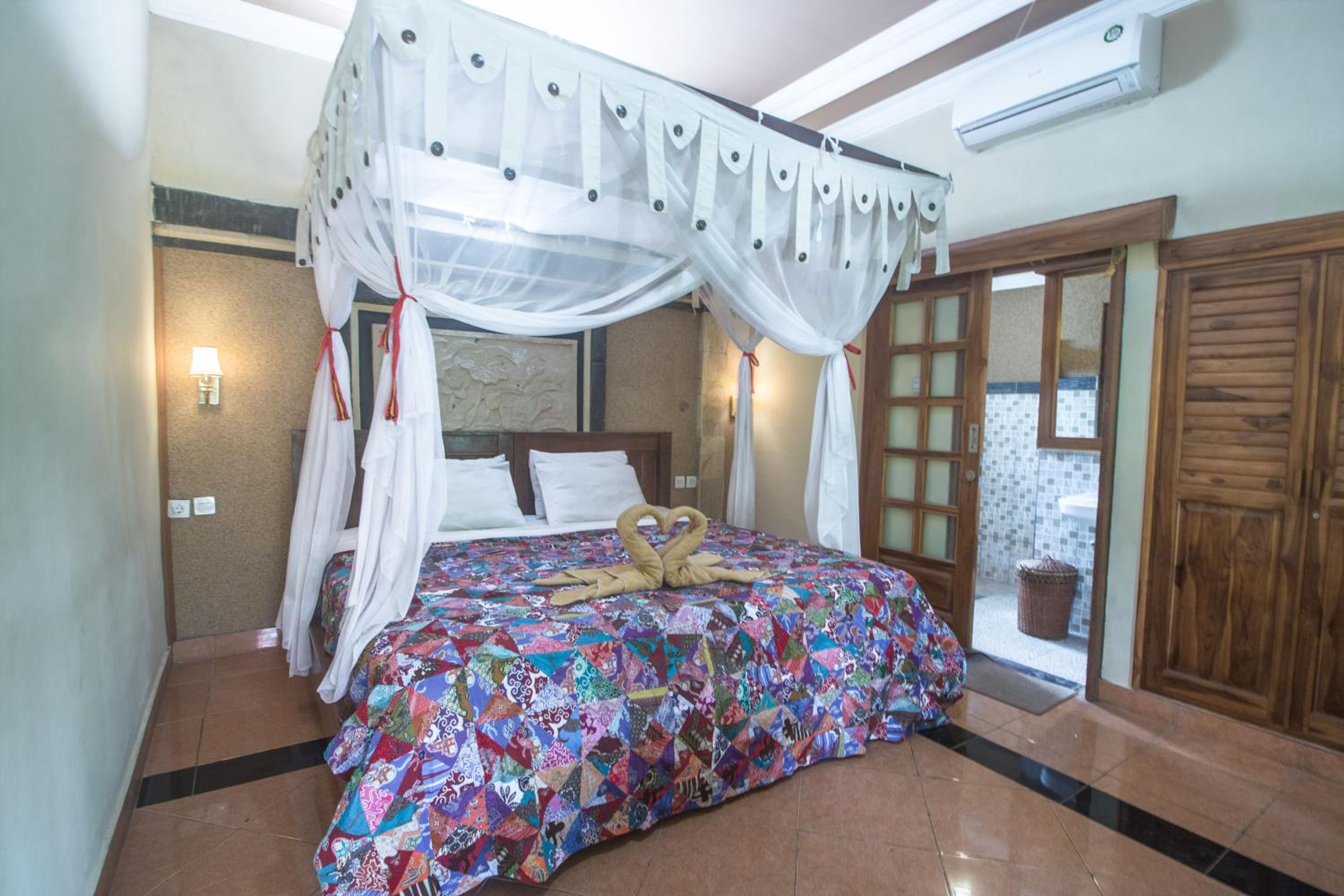 Superior Double or Twin Room - Photo 15