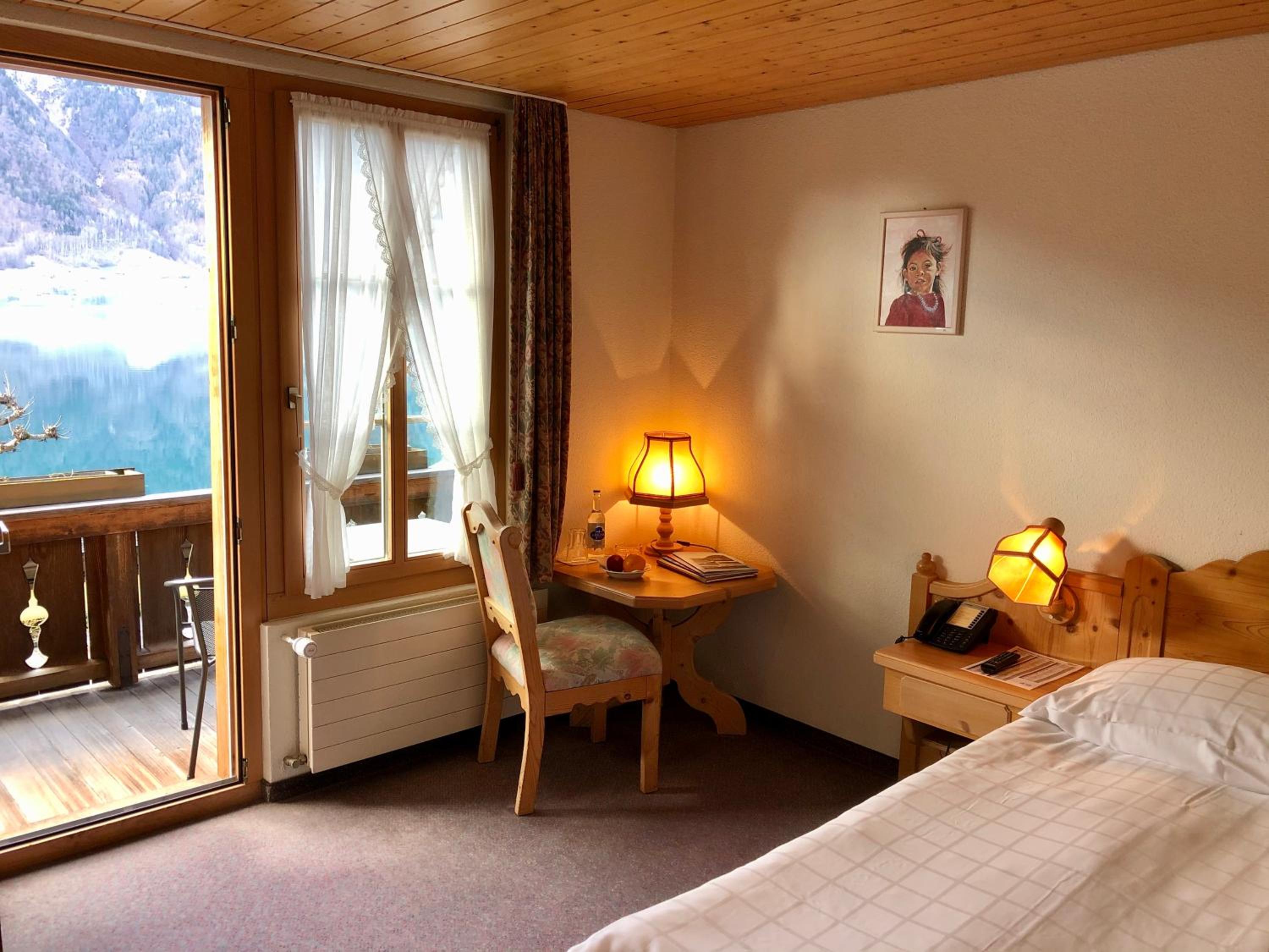 Deluxe Single Room with Lake View