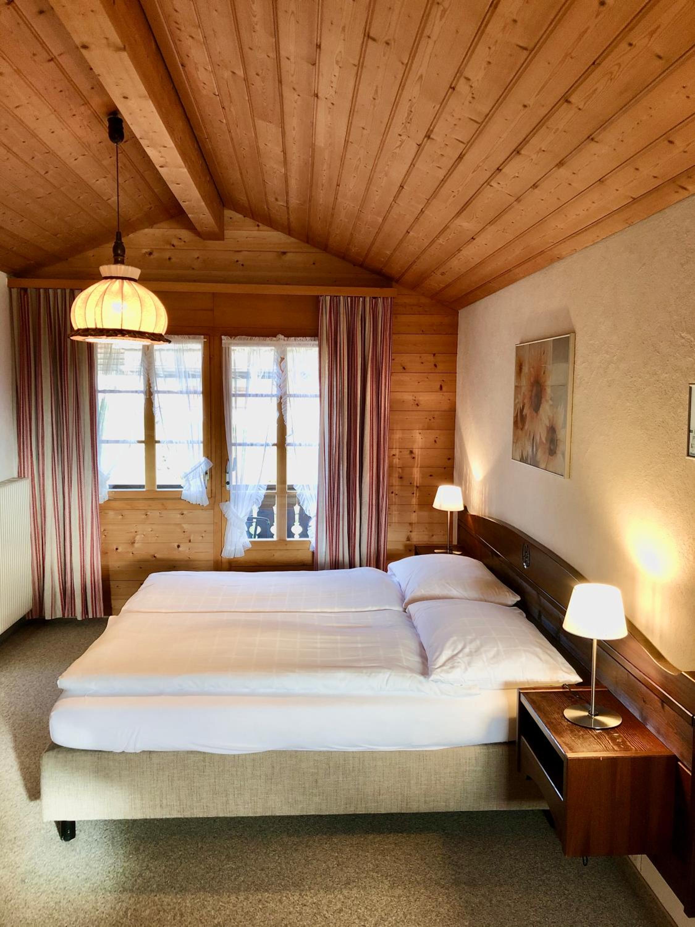 Standard Double Room with Mountain View - Photo 1
