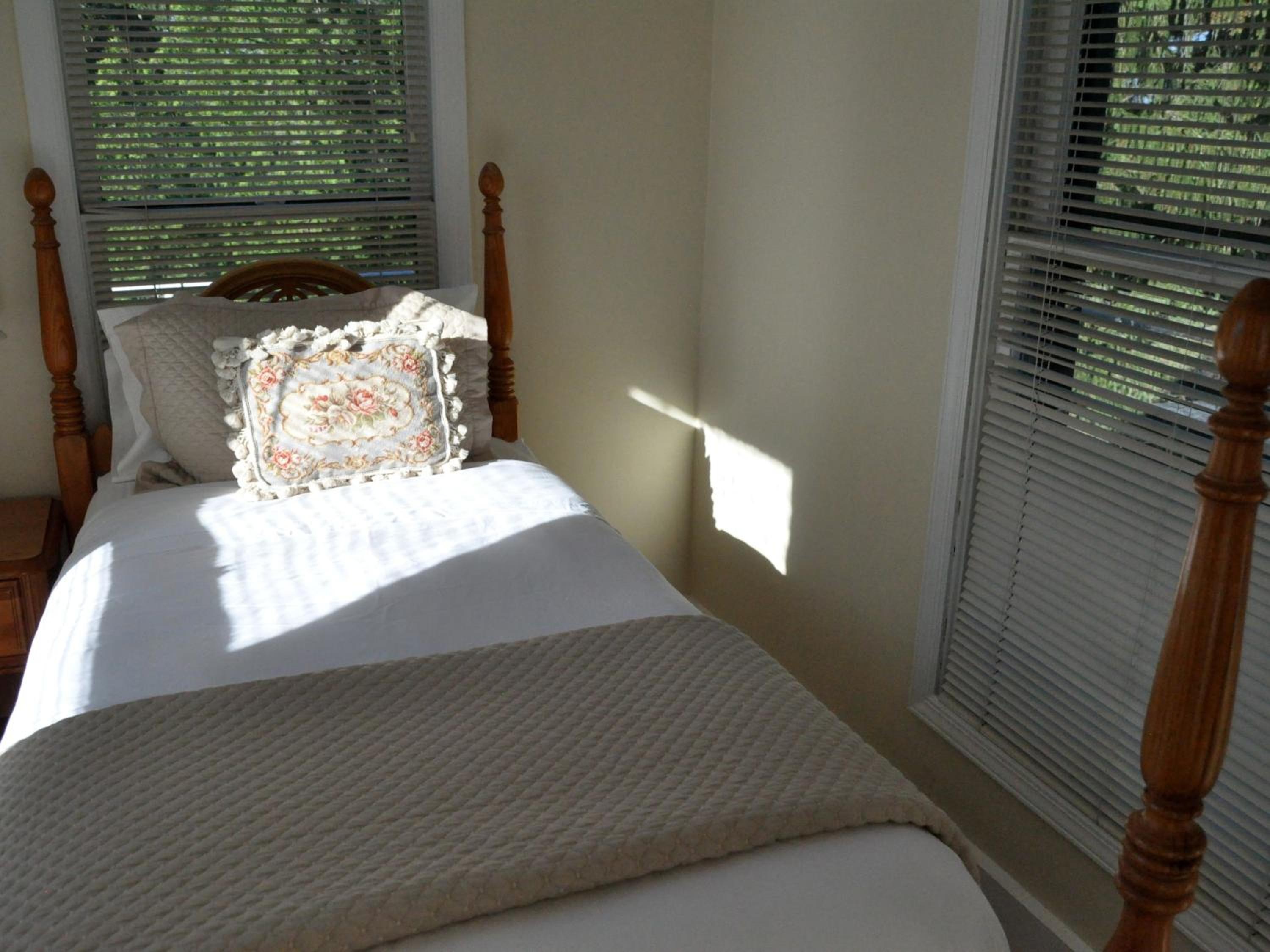 Deluxe Triple Room - Photo 8
