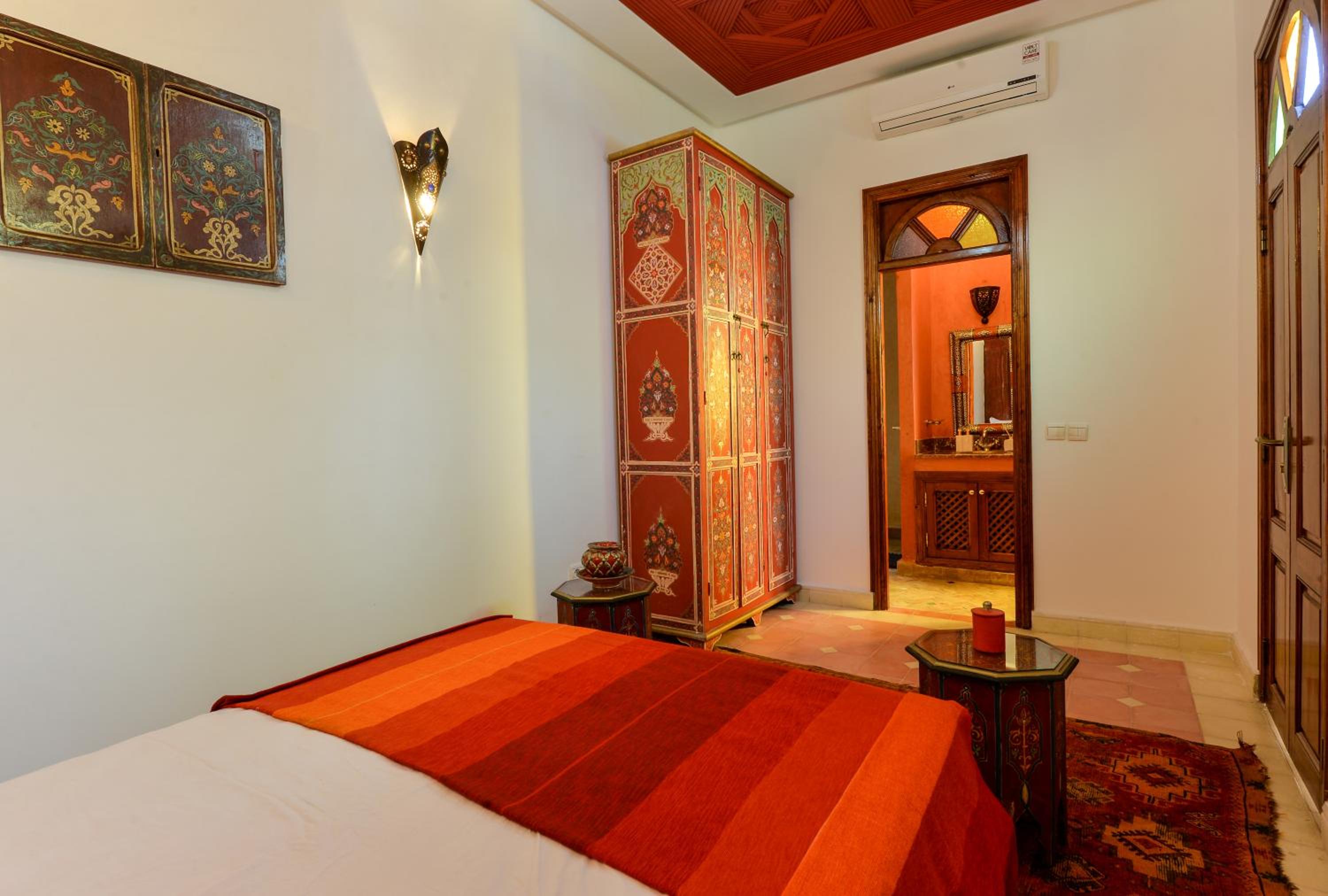 Deluxe Double Room - Photo 7
