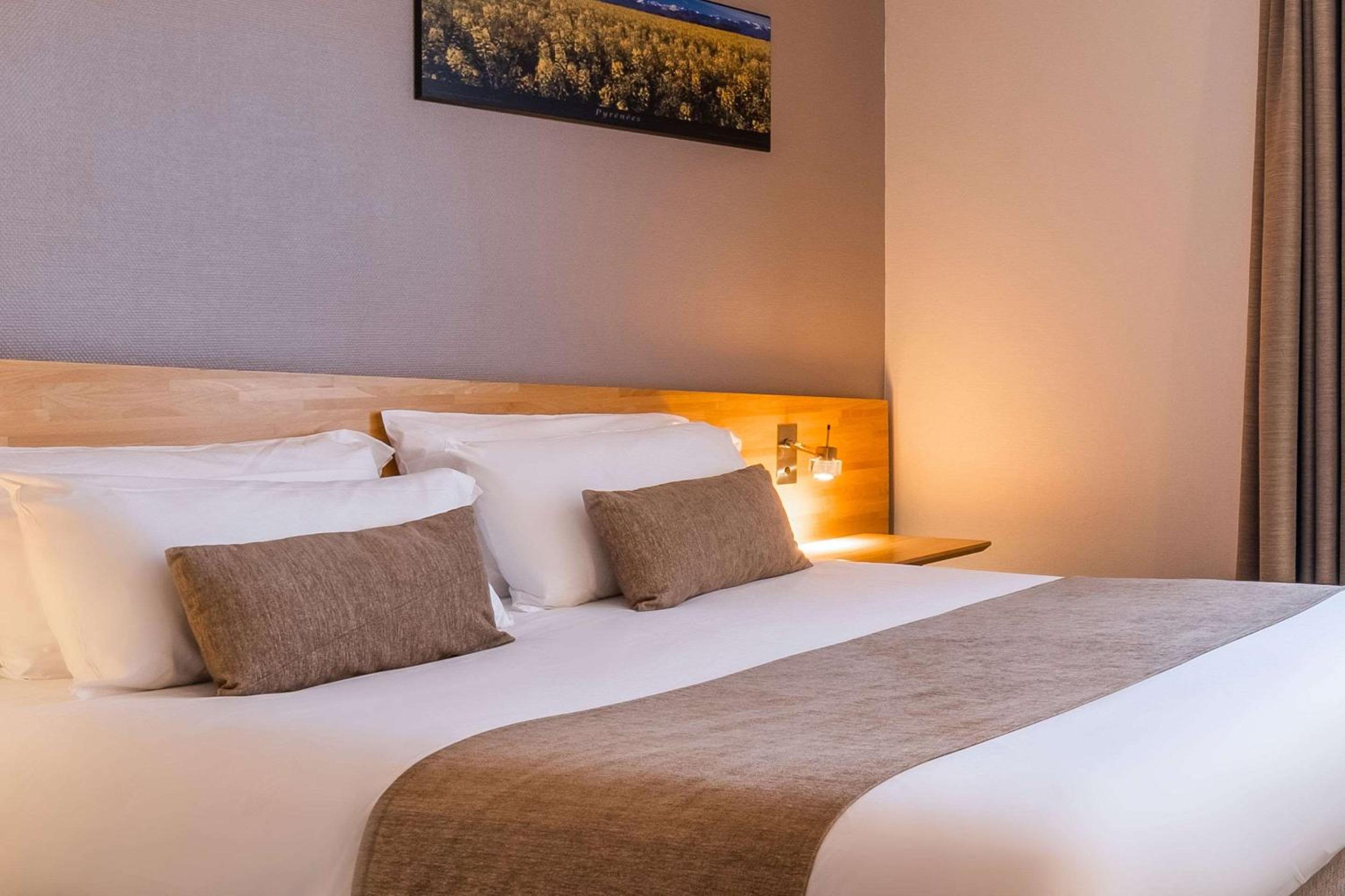 Double Room - Photo 6