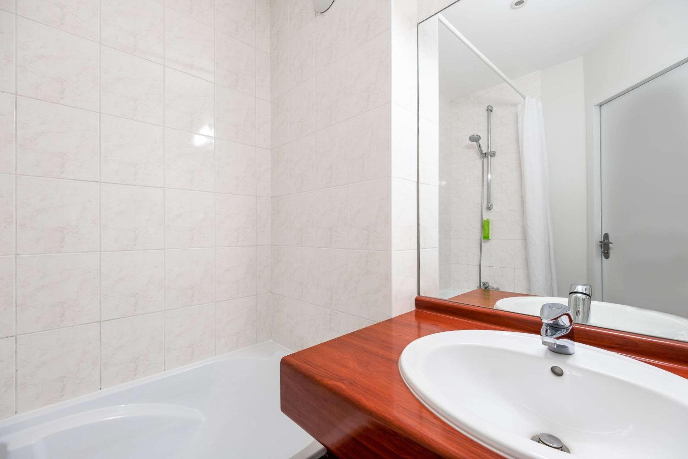 Triple Room - Photo 7