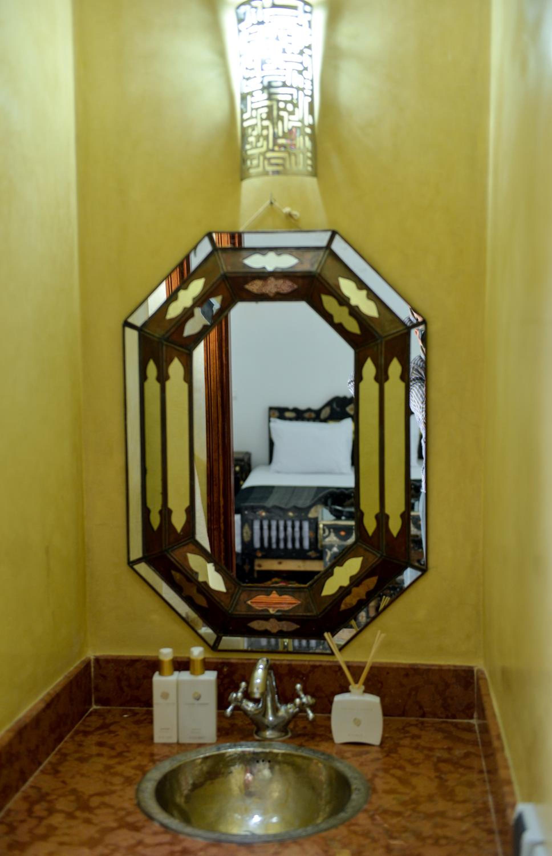 Deluxe Double Room - Photo 6