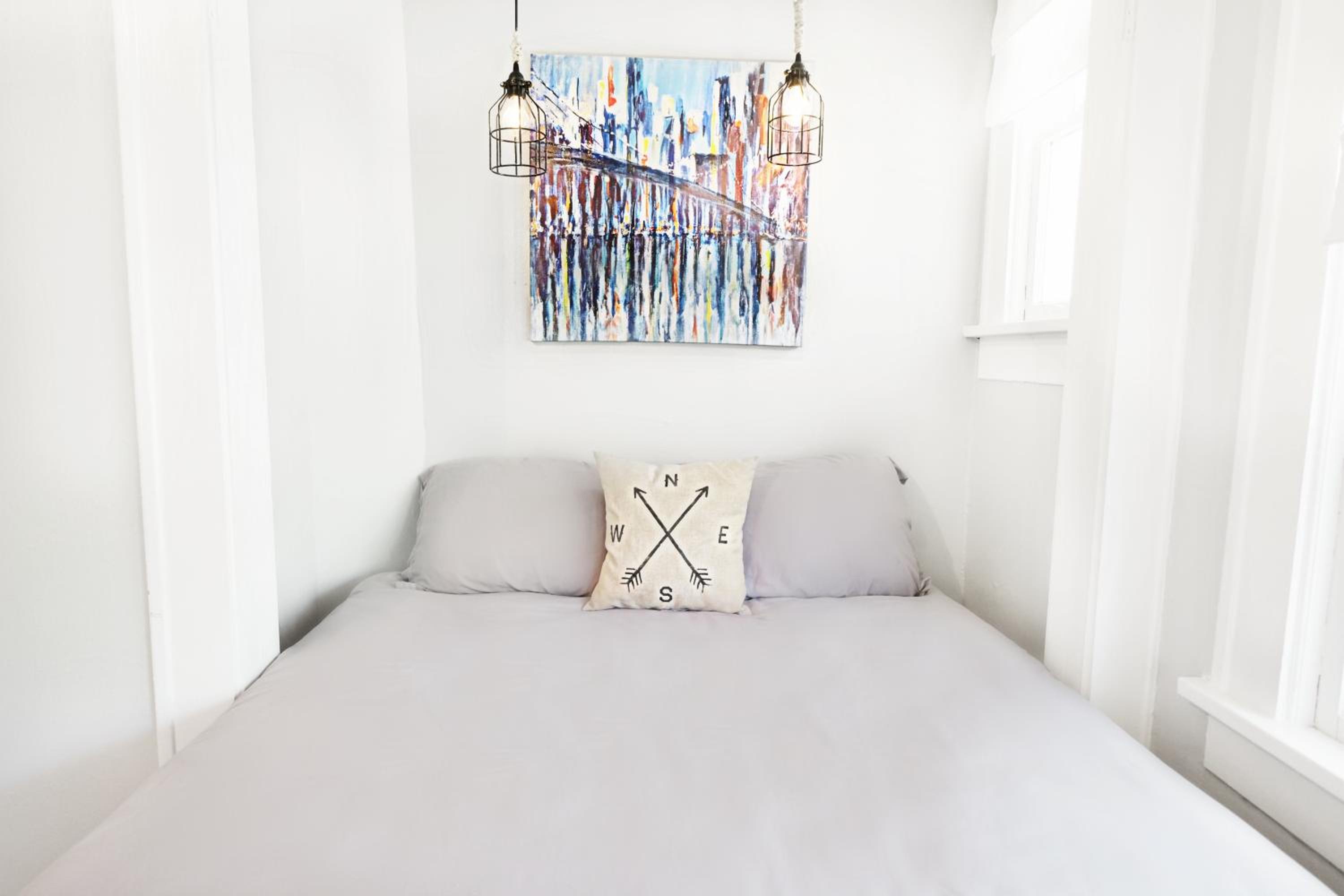 Studio Apartment - Photo 8