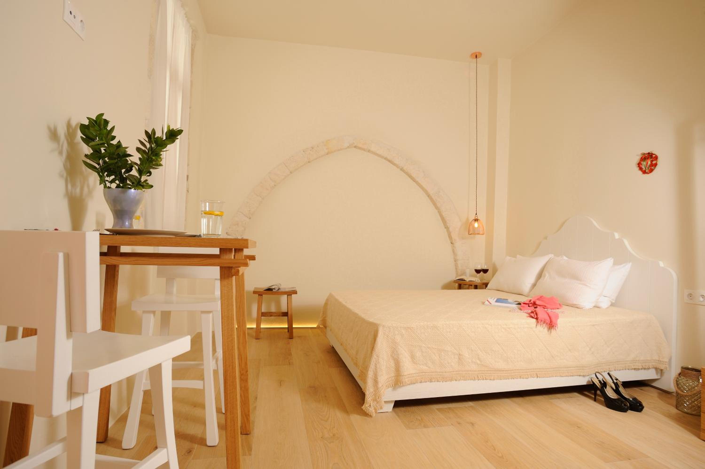 Studio Apartment photo 2